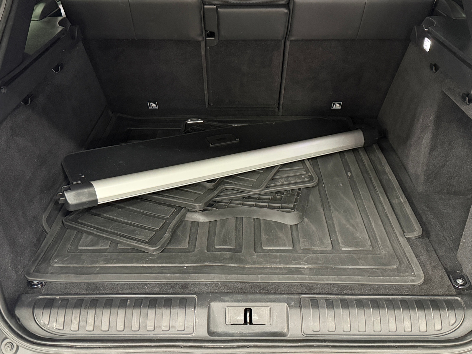 Thumbnail: 2017 Land Rover Range Rover Sport - 6