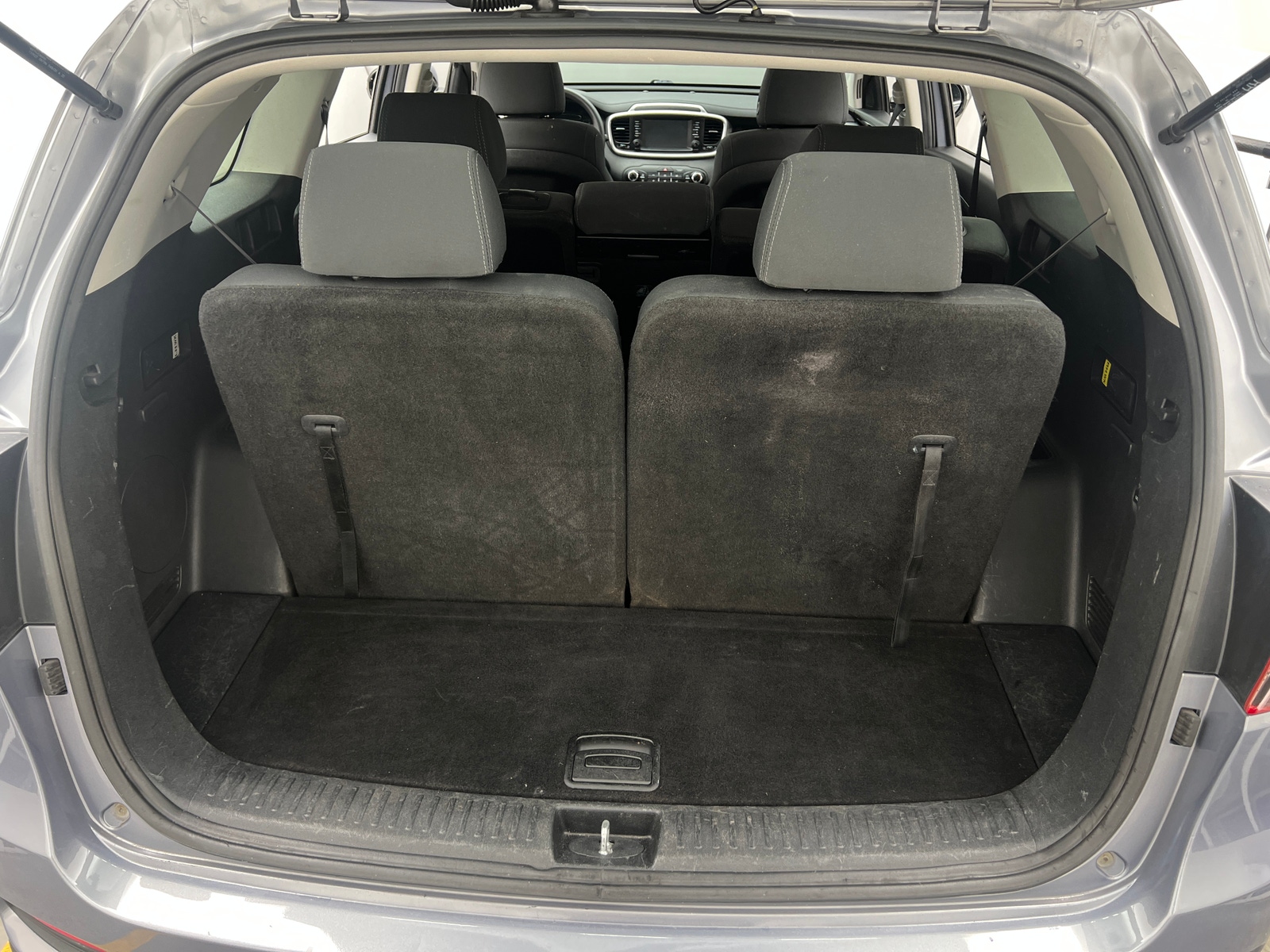 Thumbnail: 2020 Kia Sorento - 7