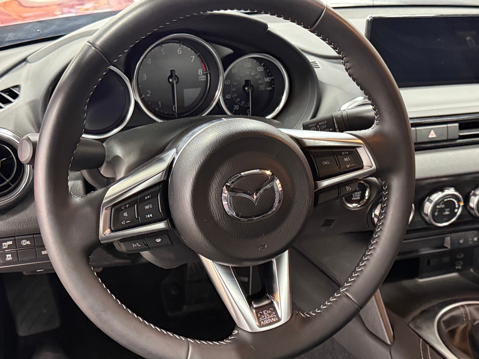 Thumbnail: 2025 Mazda MX-5 Miata - 4