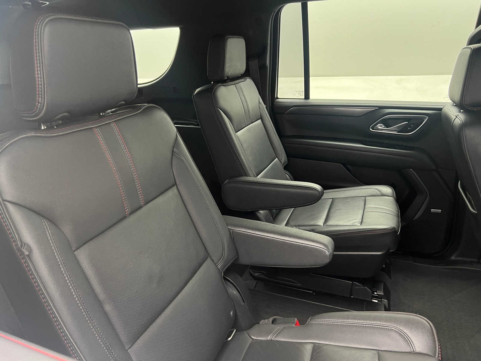 Thumbnail: 2021 Chevrolet Suburban - 5