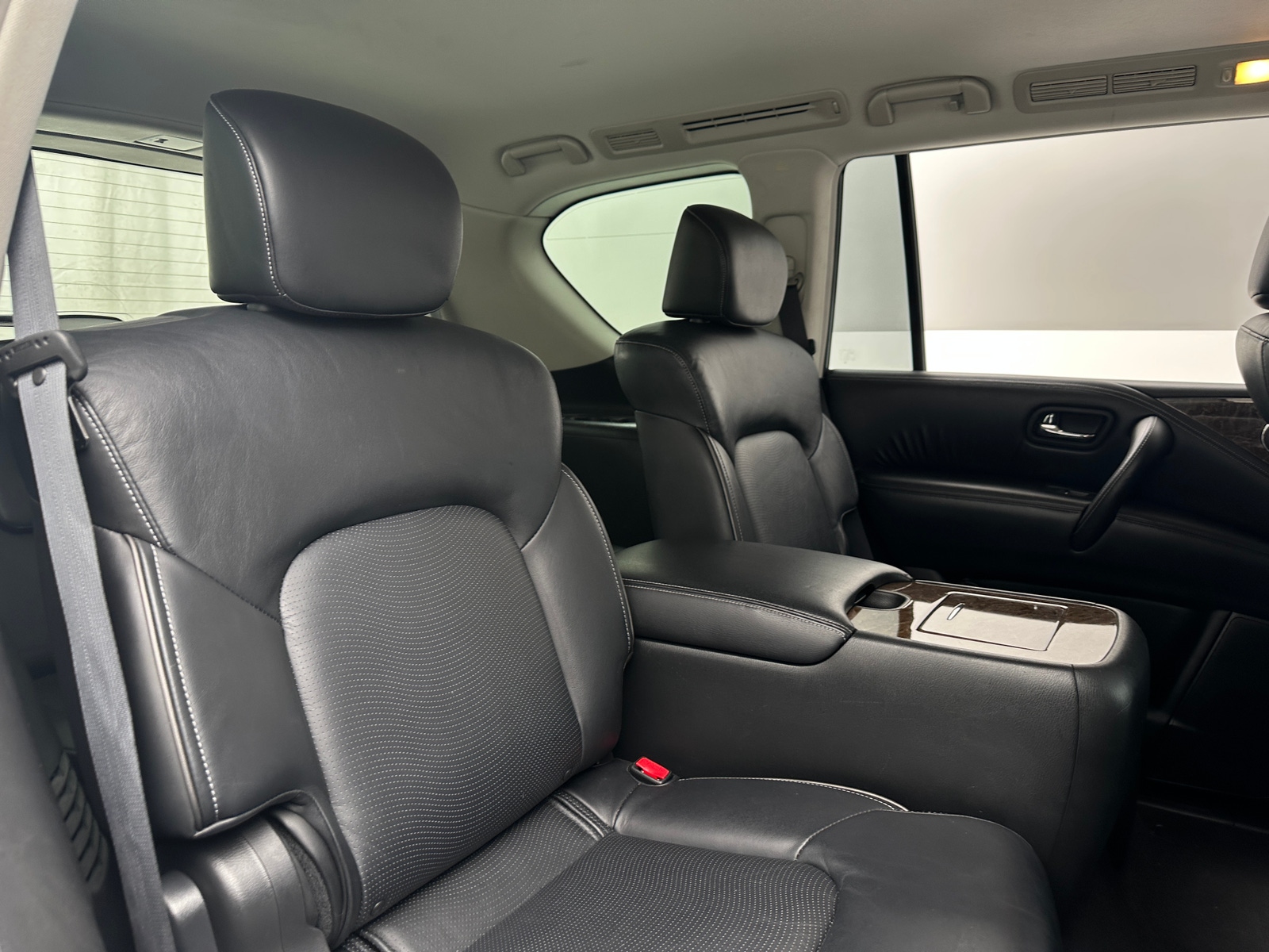 Thumbnail: 2017 INFINITI QX80 - 5