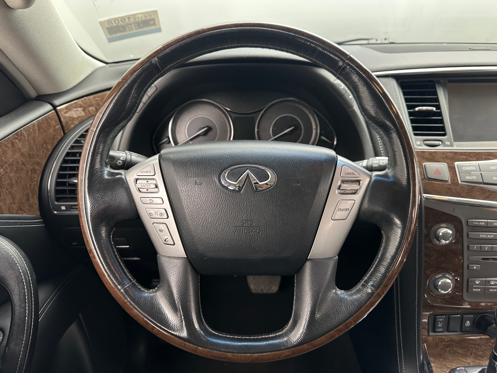 Thumbnail: 2017 INFINITI QX80 - 4