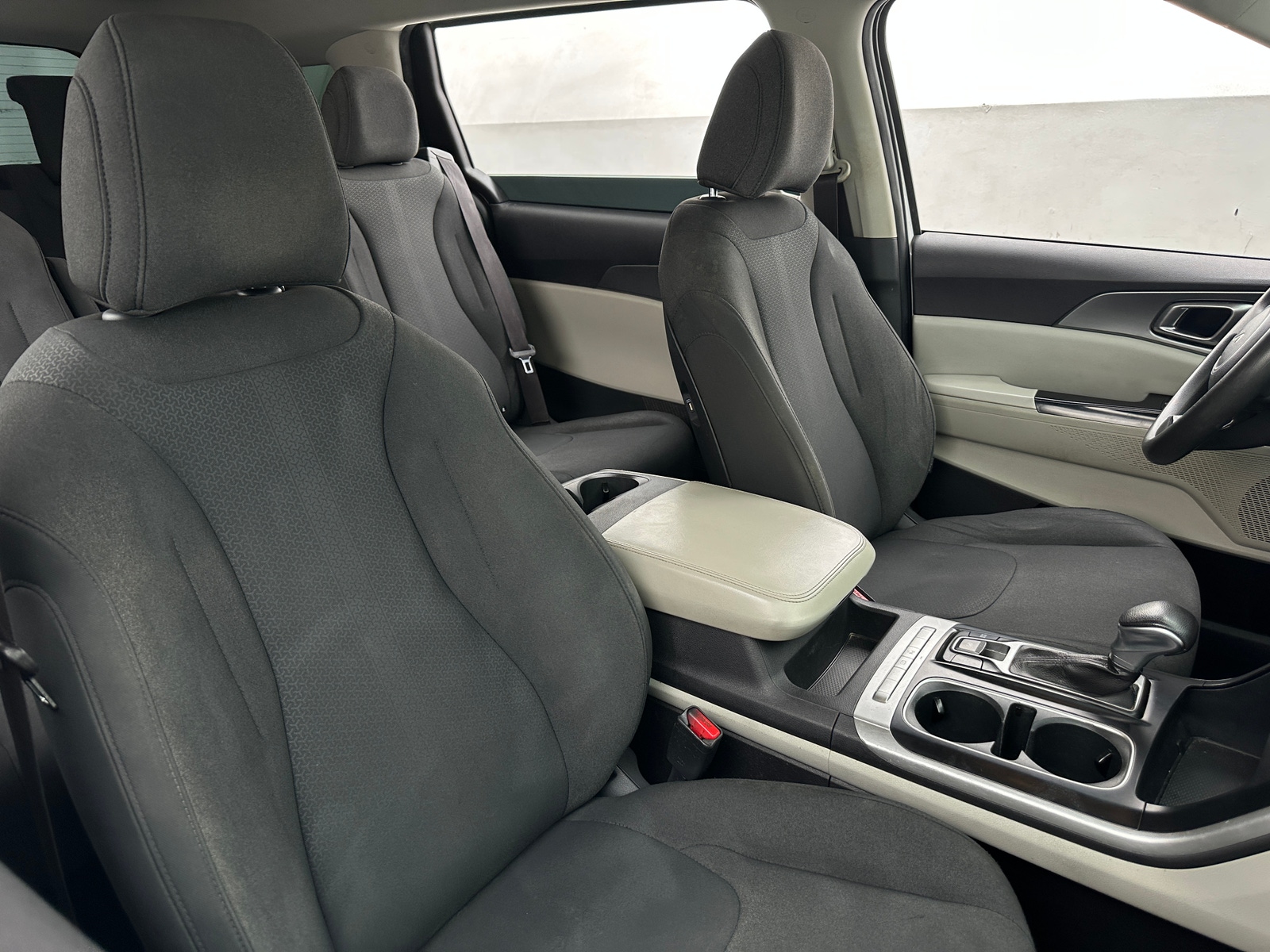 Thumbnail: 2022 Kia Carnival - 2