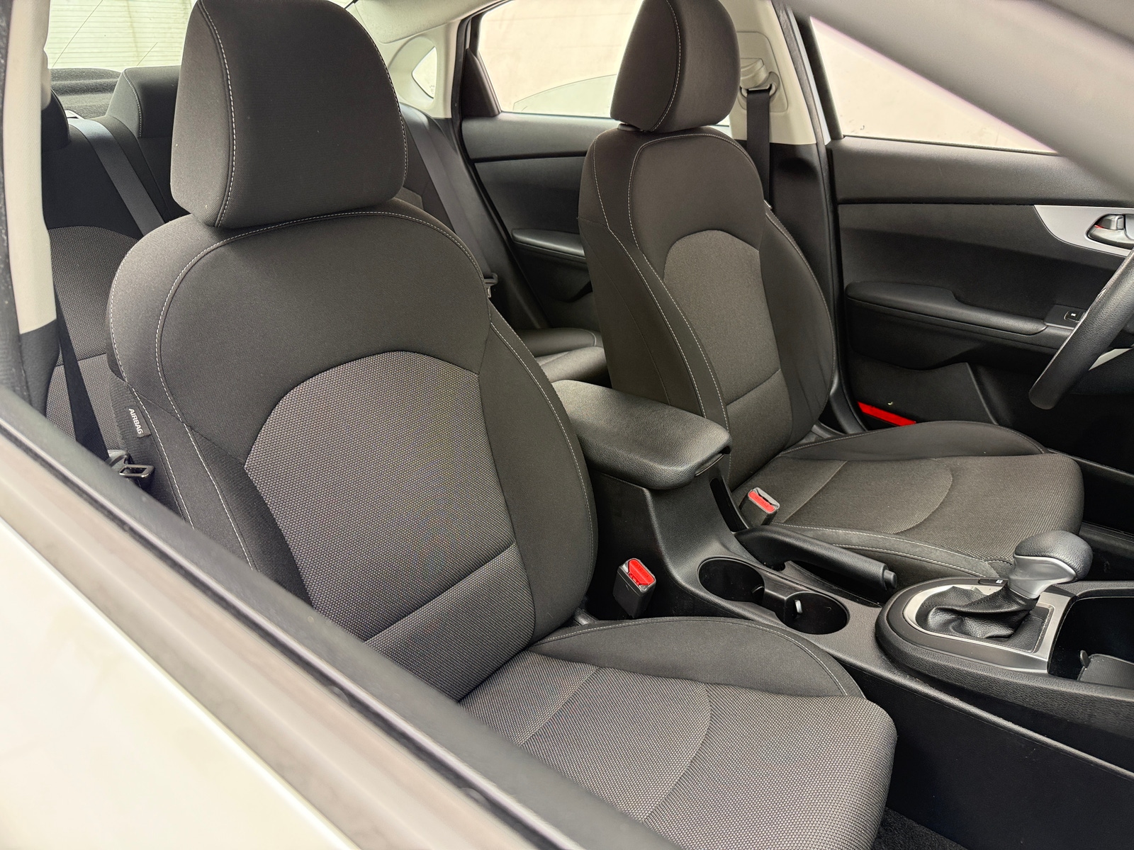 Thumbnail: 2022 Kia Forte - 2