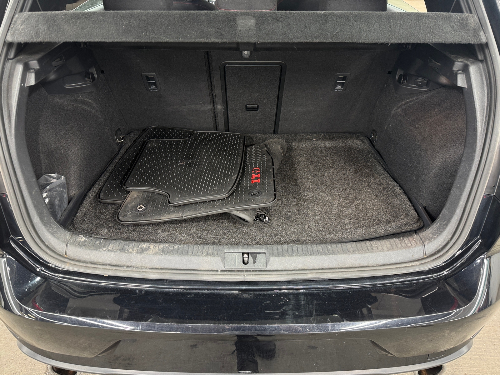 Thumbnail: 2021 Volkswagen Golf - 7