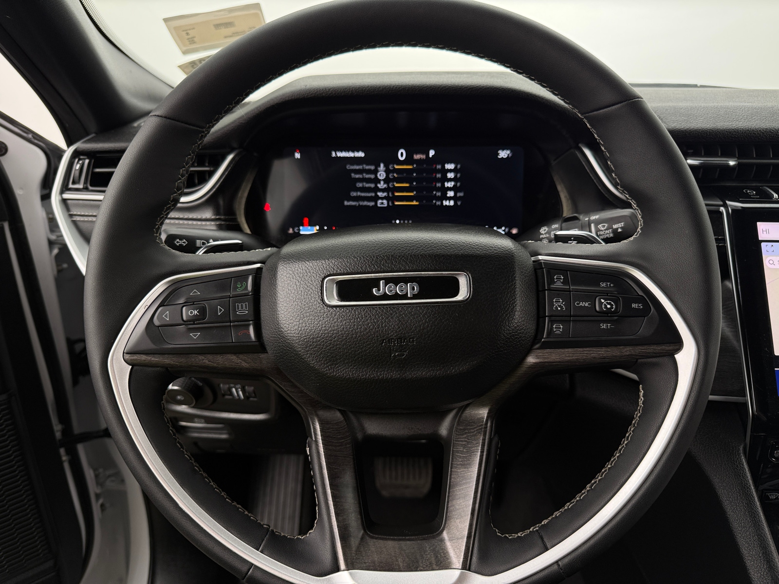 Thumbnail: 2025 Jeep Grand Cherokee - 4