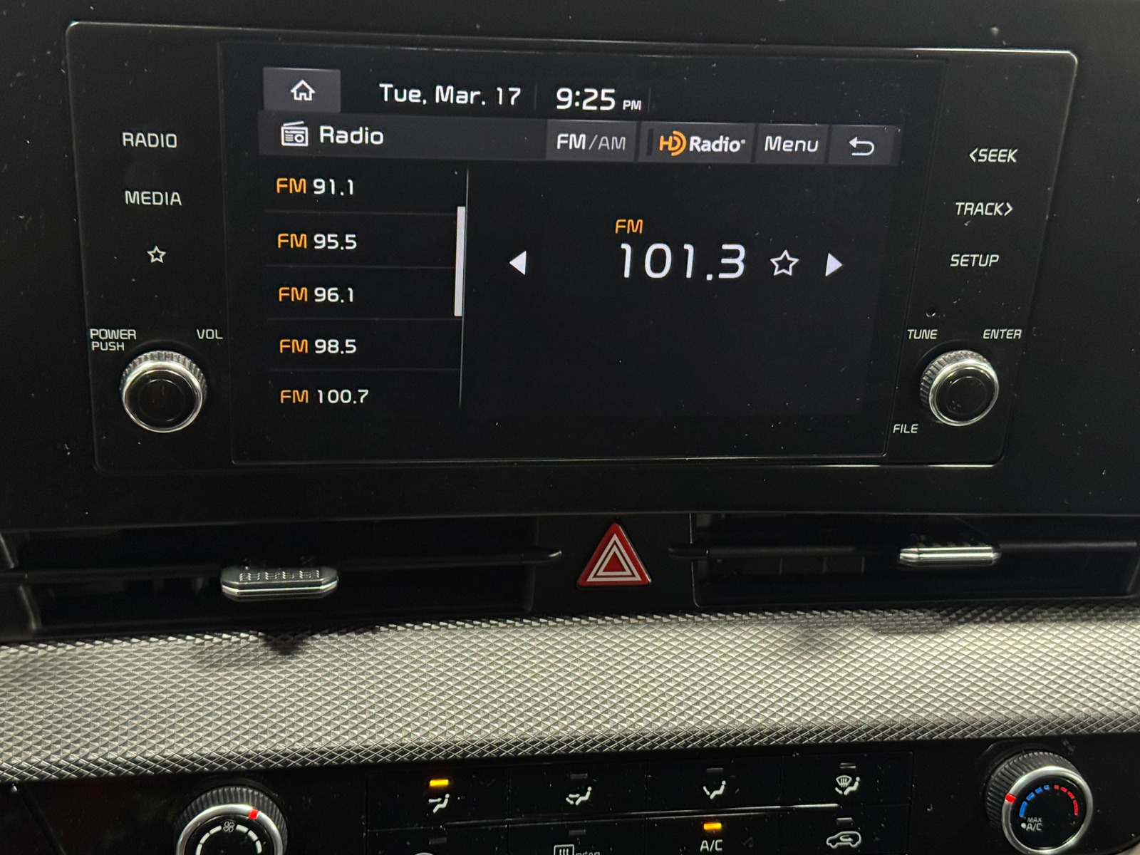 Thumbnail: 2025 Kia Sportage - 4