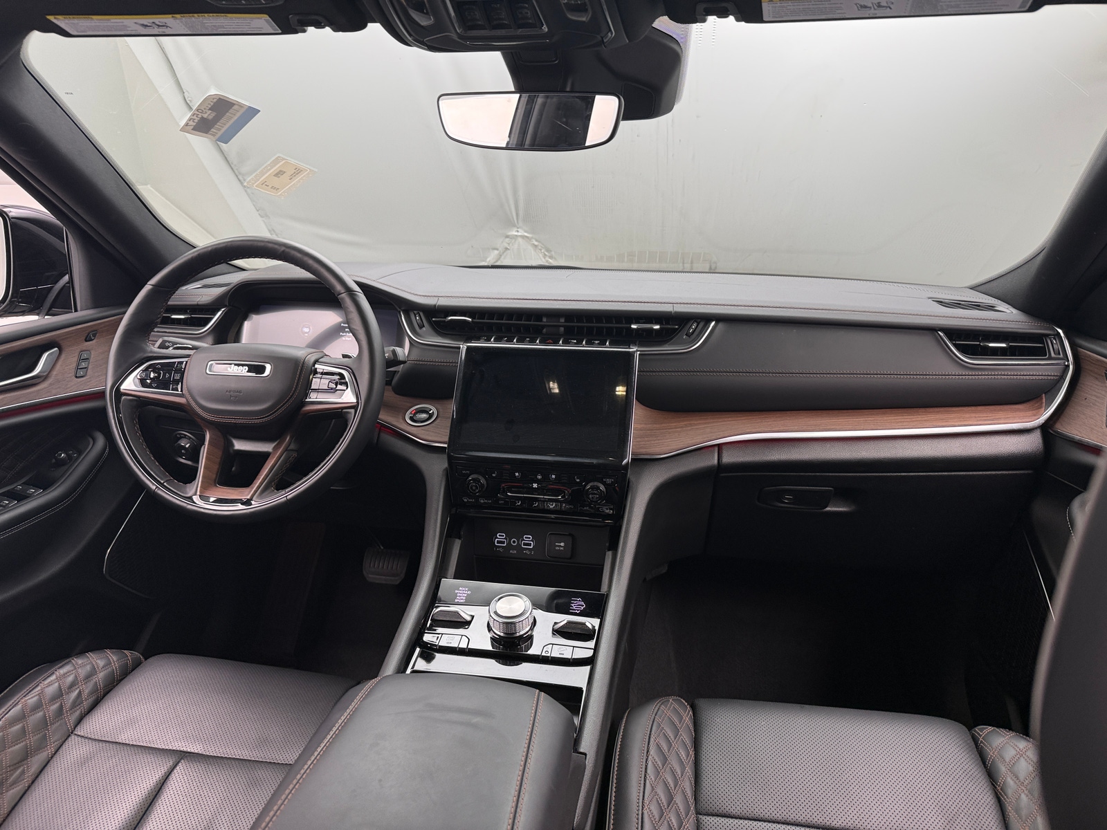 Thumbnail: 2025 Jeep Grand Cherokee L - 2