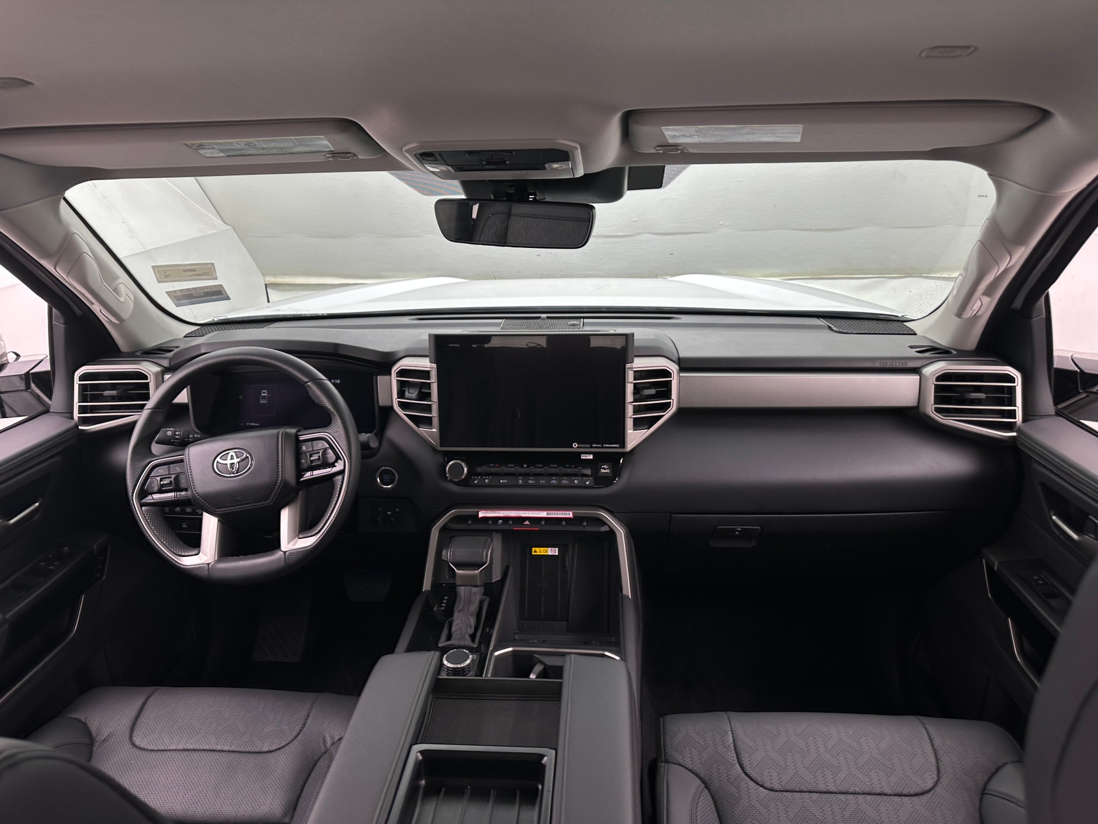 Thumbnail: 2024 Toyota Tundra - 2