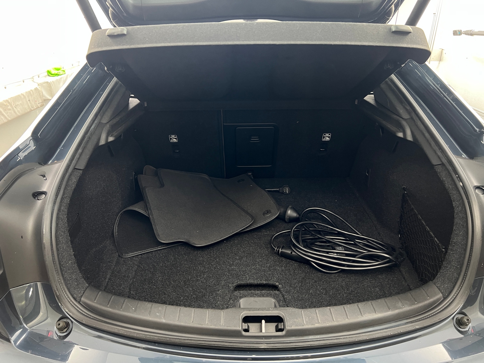 Thumbnail: 2022 Polestar 2 - 6