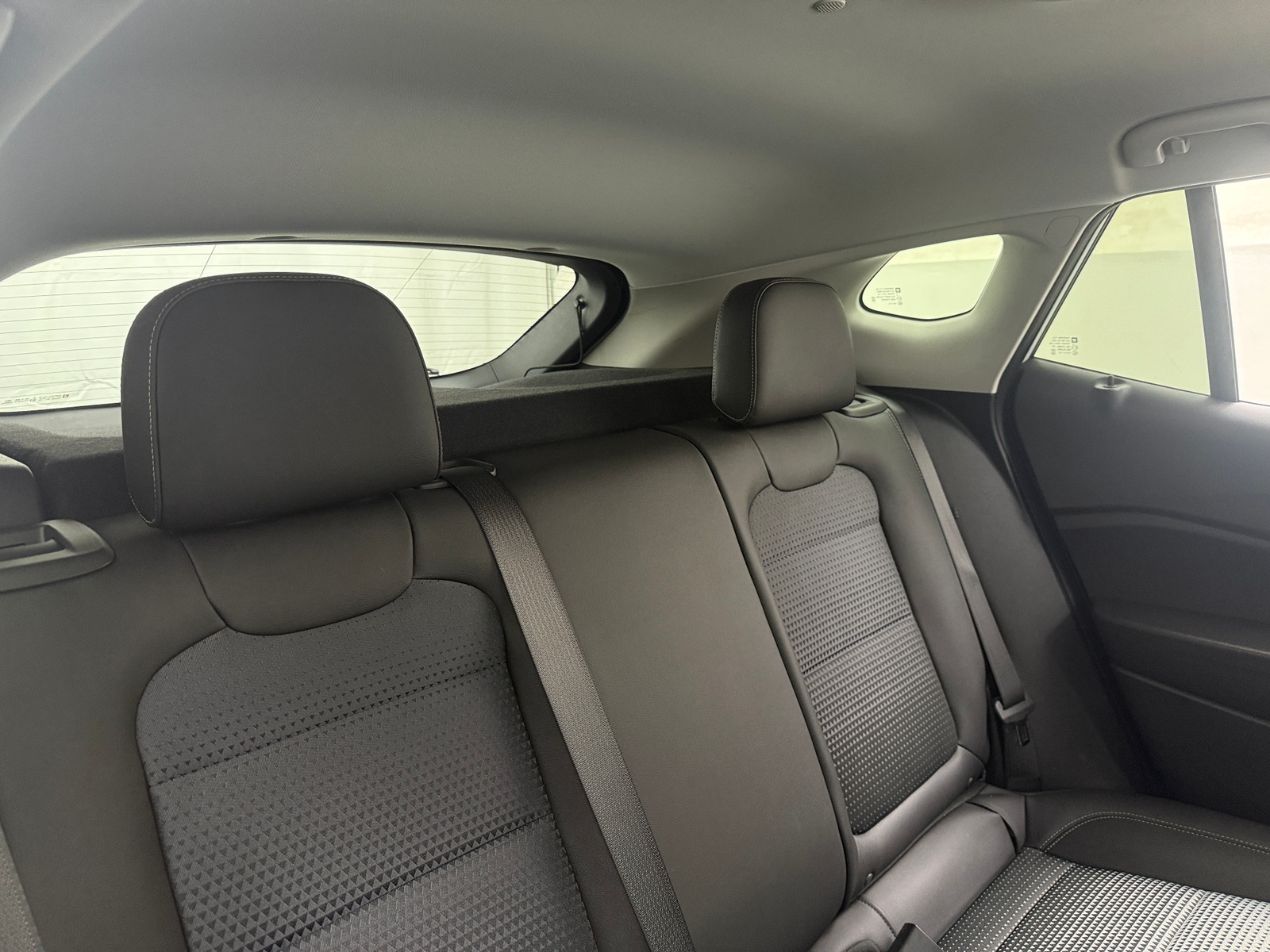 Thumbnail: 2025 Chevrolet Trax - 6