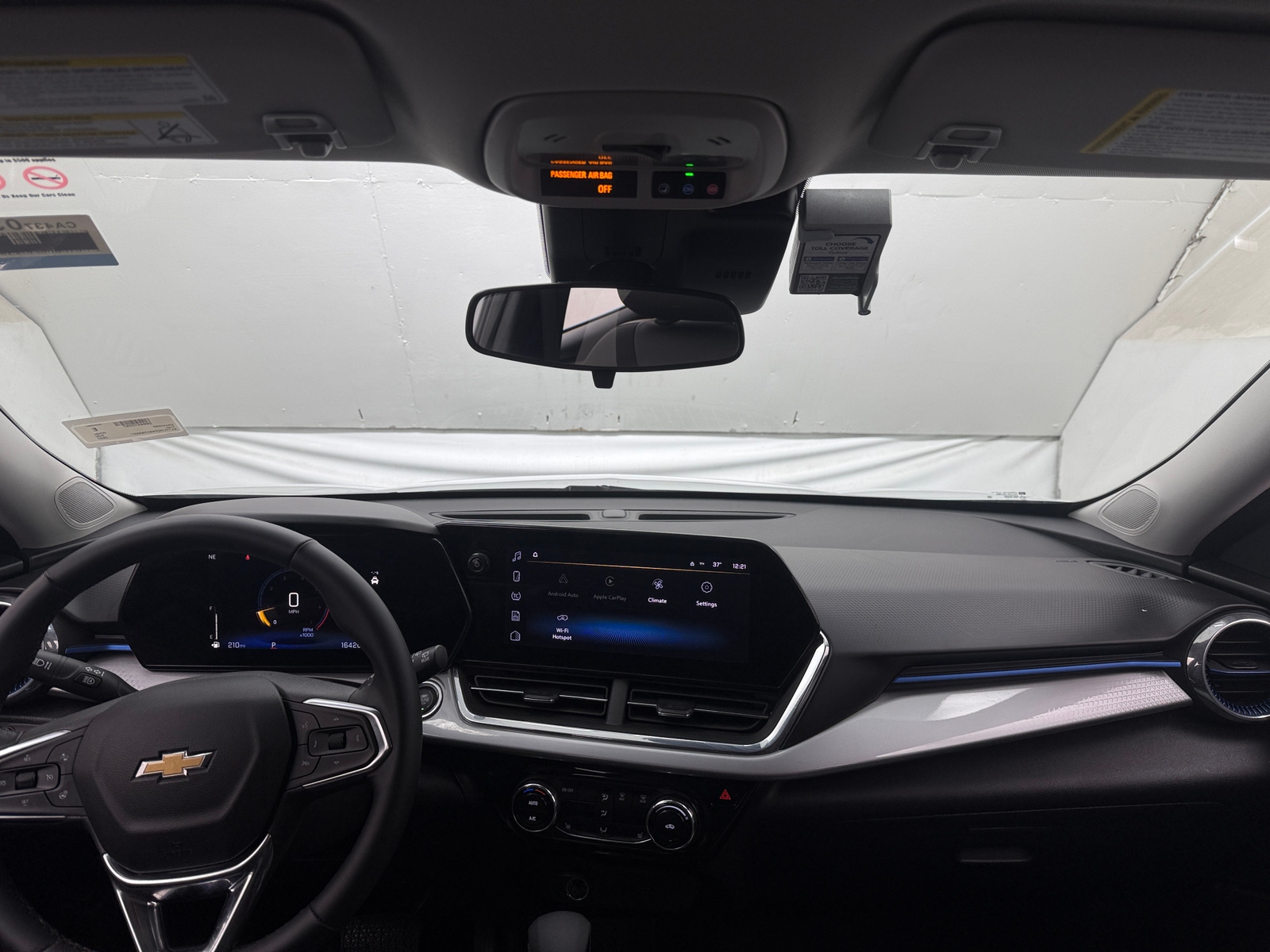 Thumbnail: 2025 Chevrolet Trax - 3