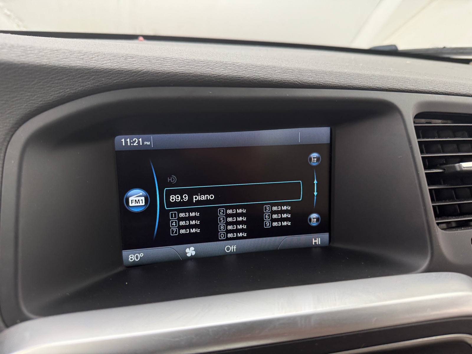 Thumbnail: 2013 Volvo S60 - 3