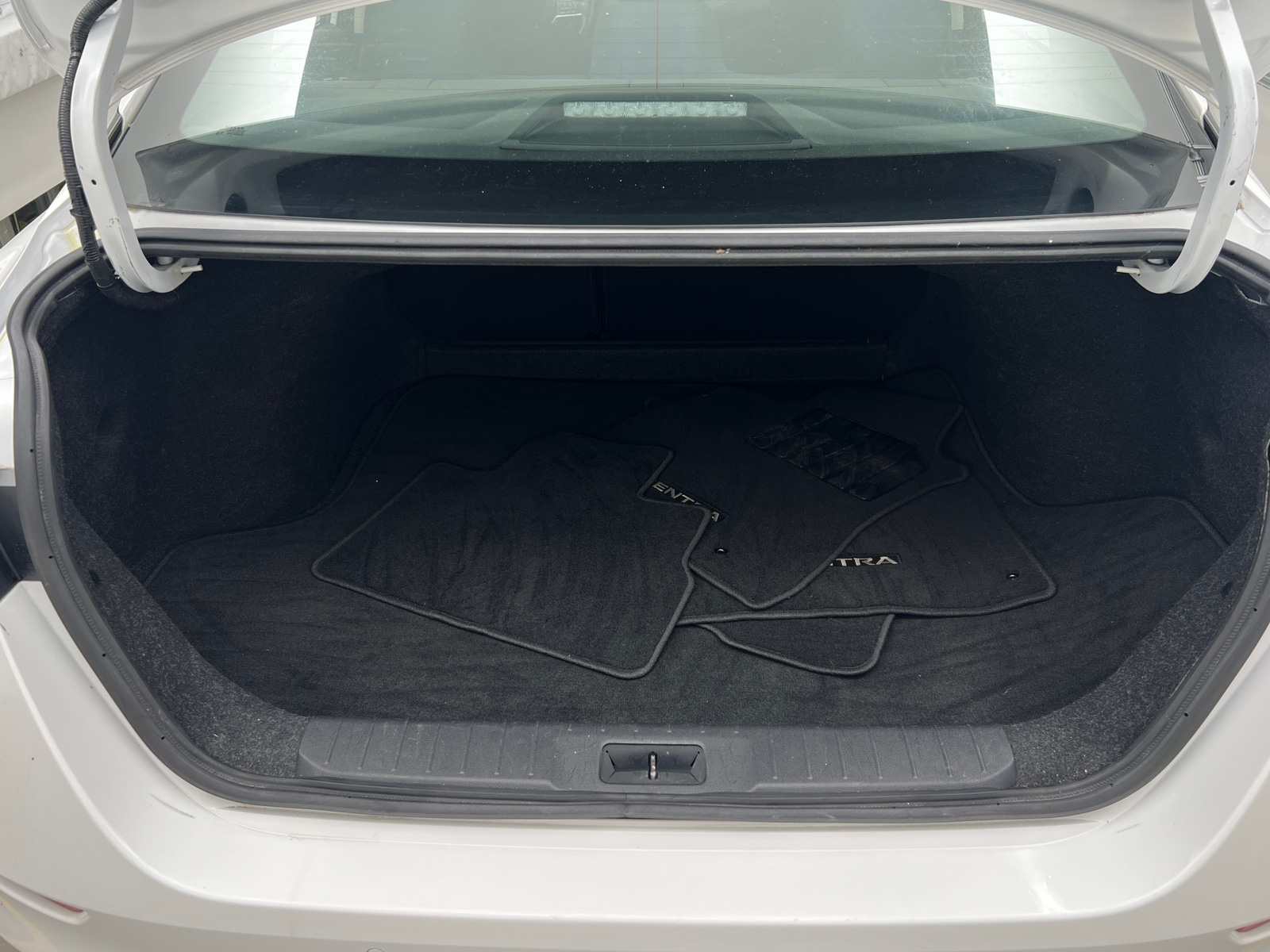 Thumbnail: 2020 Nissan Sentra - 7