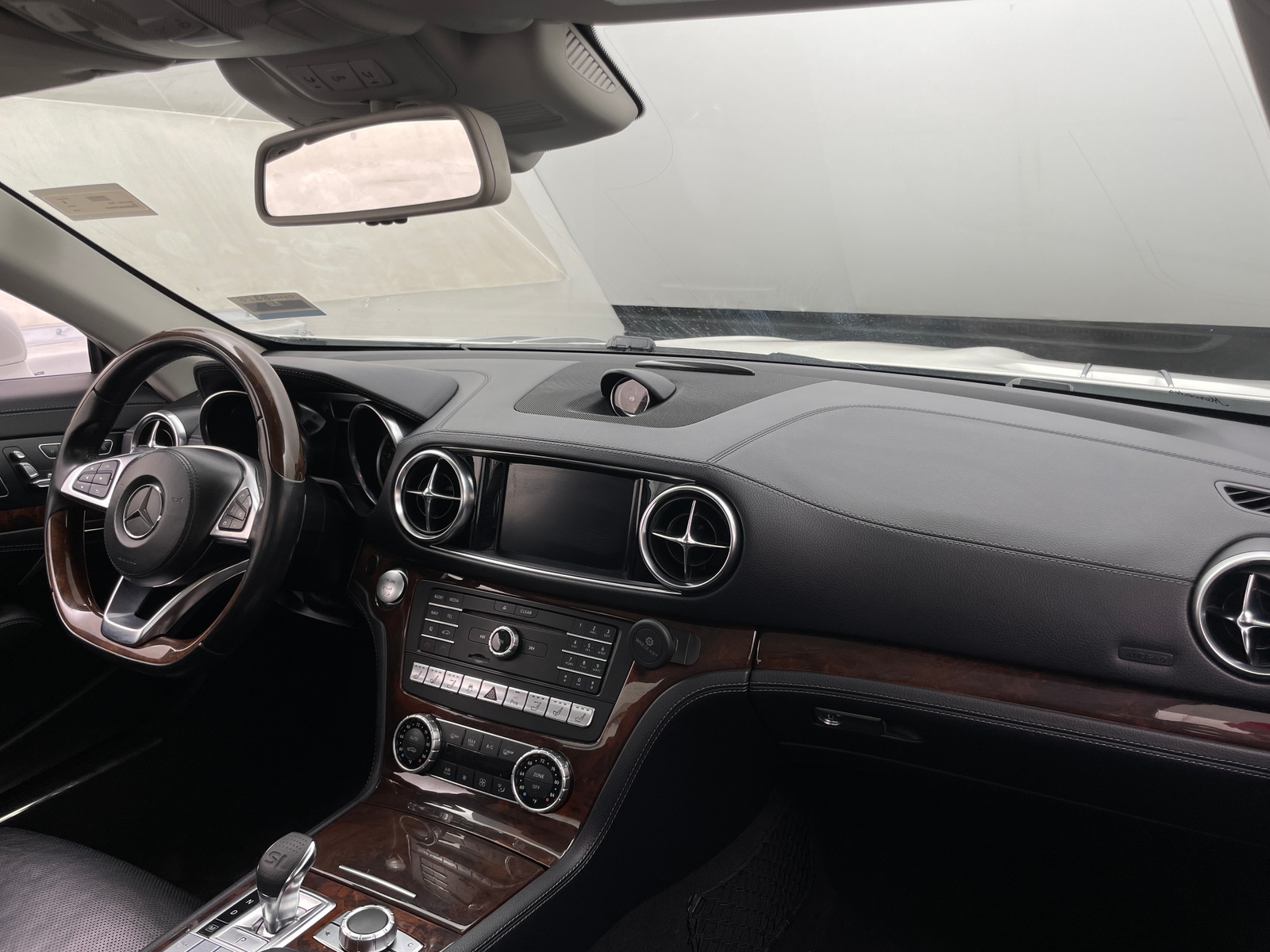 Thumbnail: 2018 Mercedes-Benz SL-Class - 2