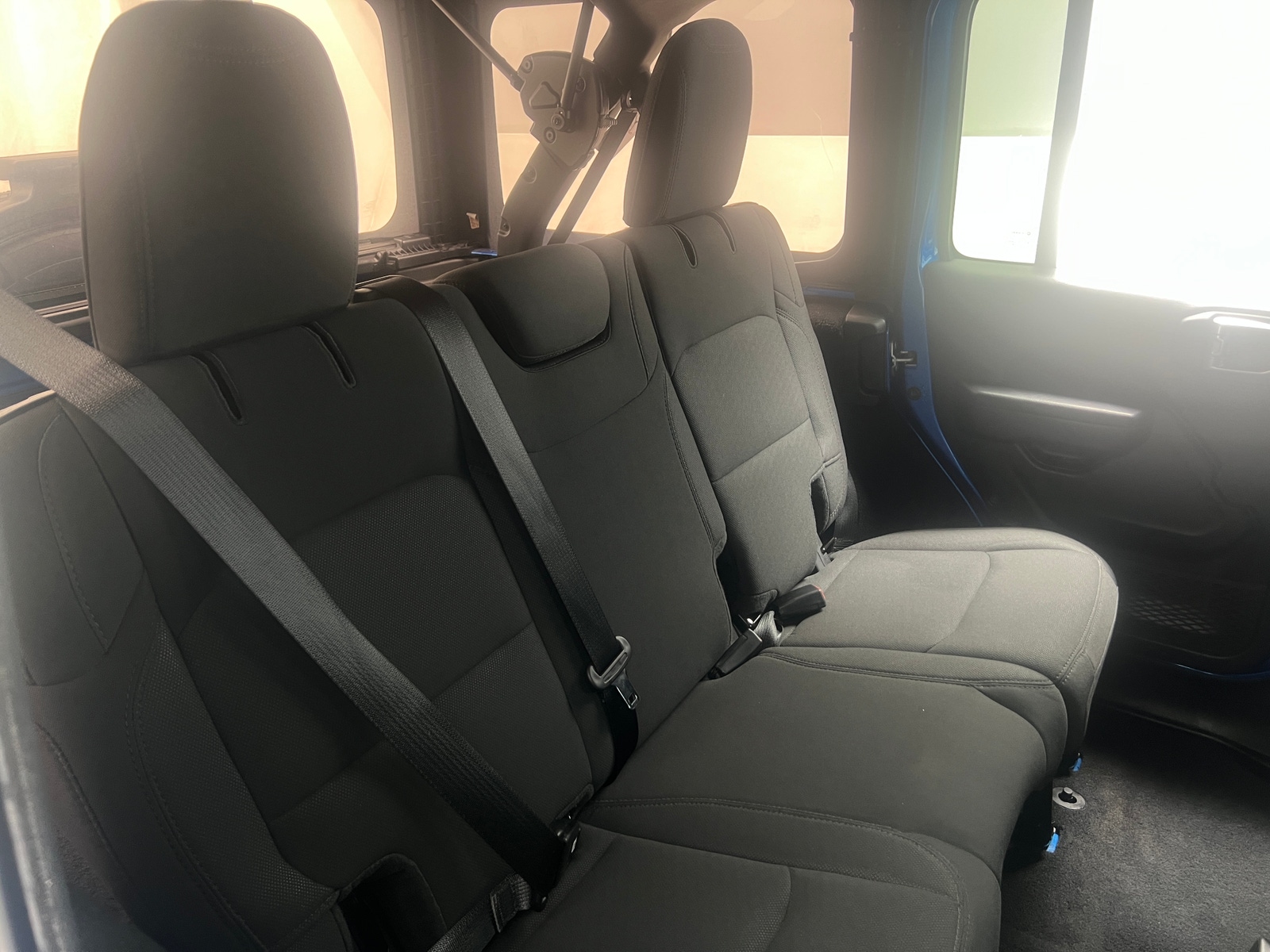 Thumbnail: 2022 Jeep Wrangler - 6