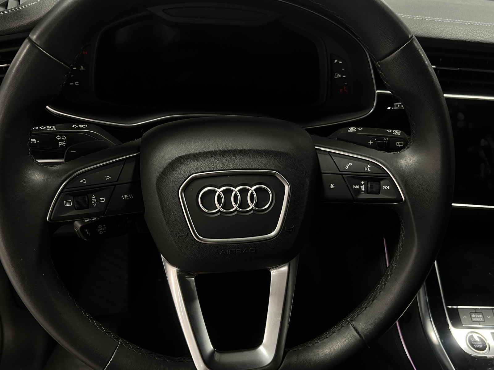 Thumbnail: 2024 Audi Q7 - 4