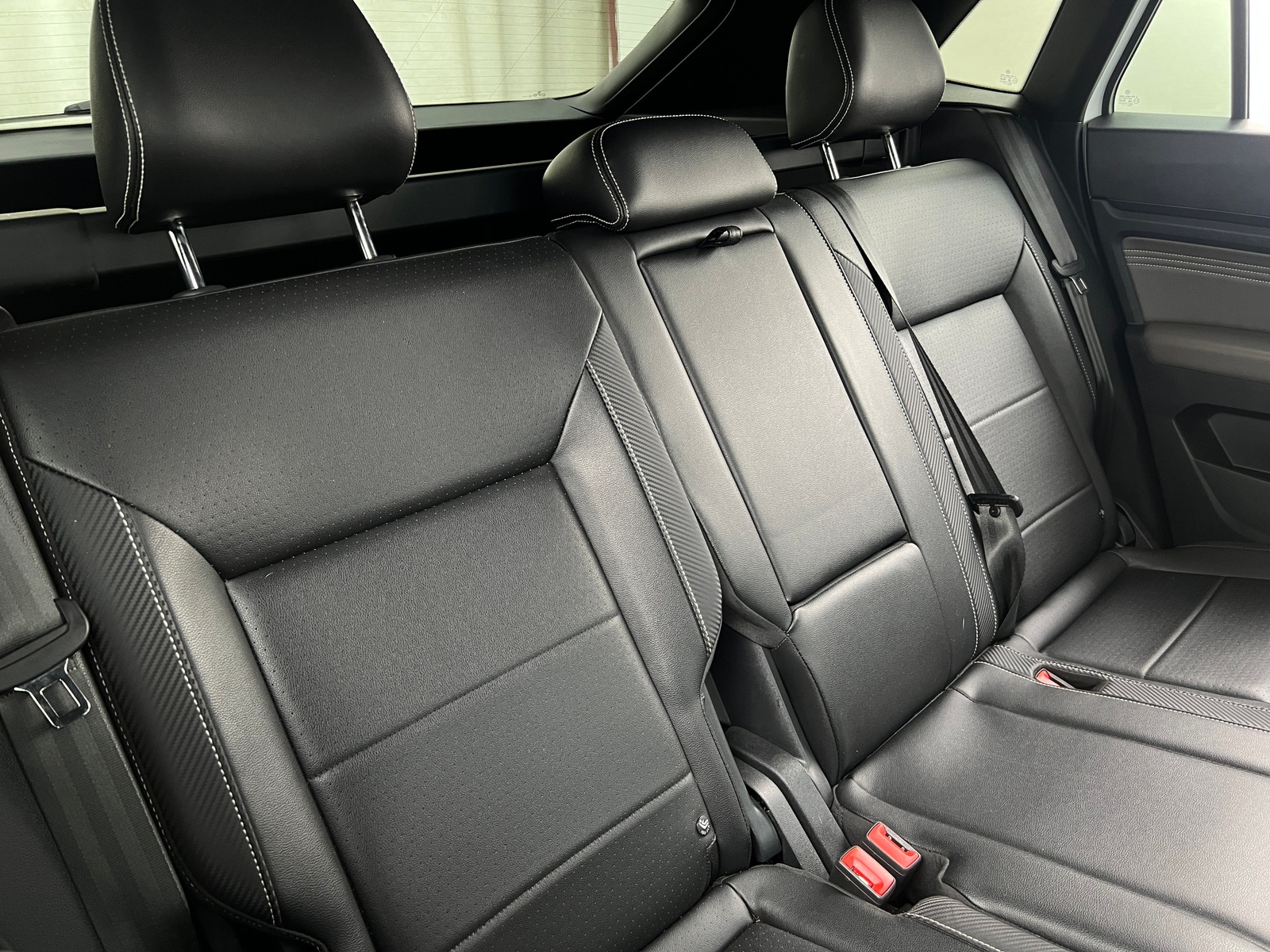 Thumbnail: 2022 Volkswagen Atlas - 5