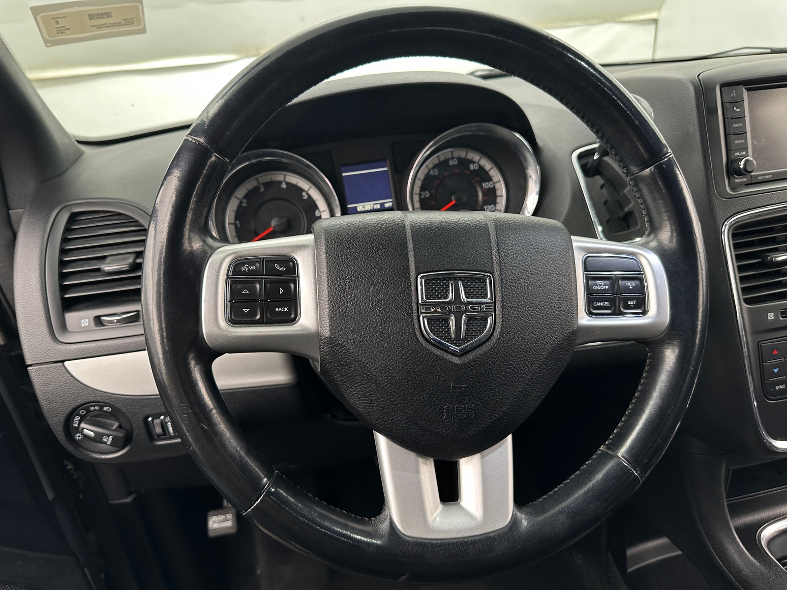 Thumbnail: 2019 Dodge Grand Caravan - 4