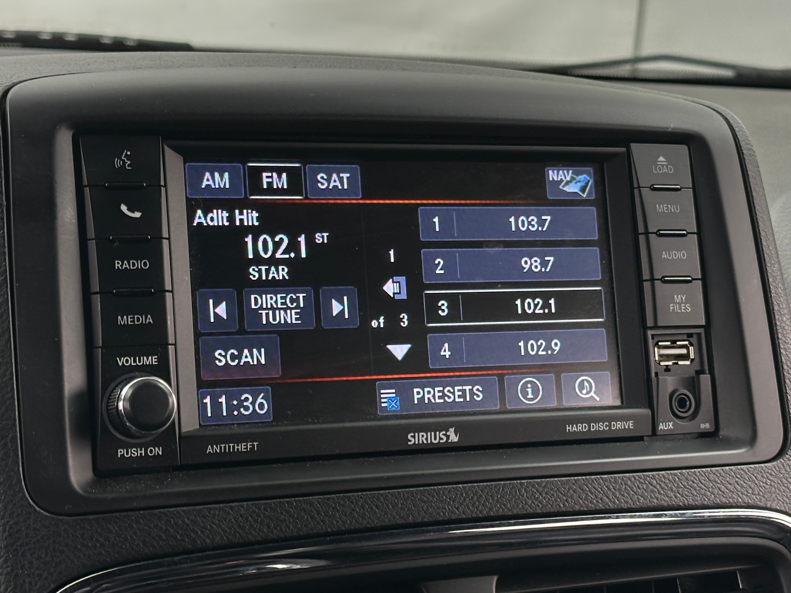 Thumbnail: 2019 Dodge Grand Caravan - 3