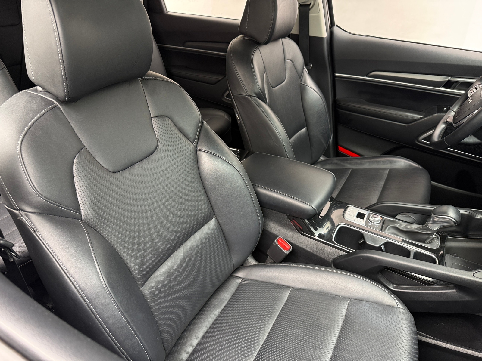 Thumbnail: 2022 Kia Telluride - 2