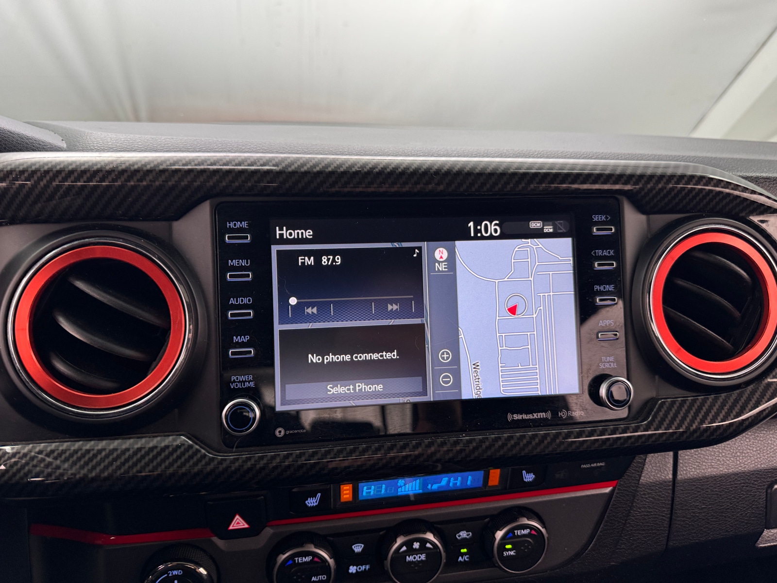 Thumbnail: 2021 Toyota Tacoma - 3