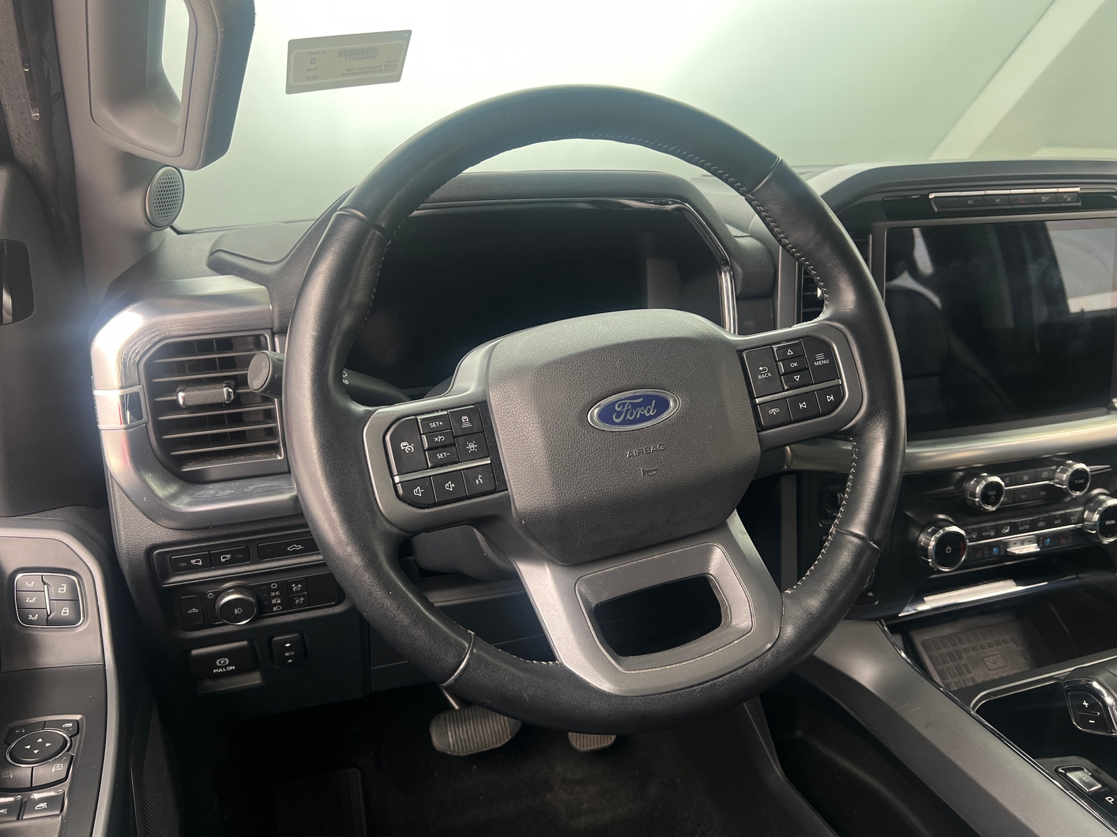 Thumbnail: 2022 Ford Econoline - 4