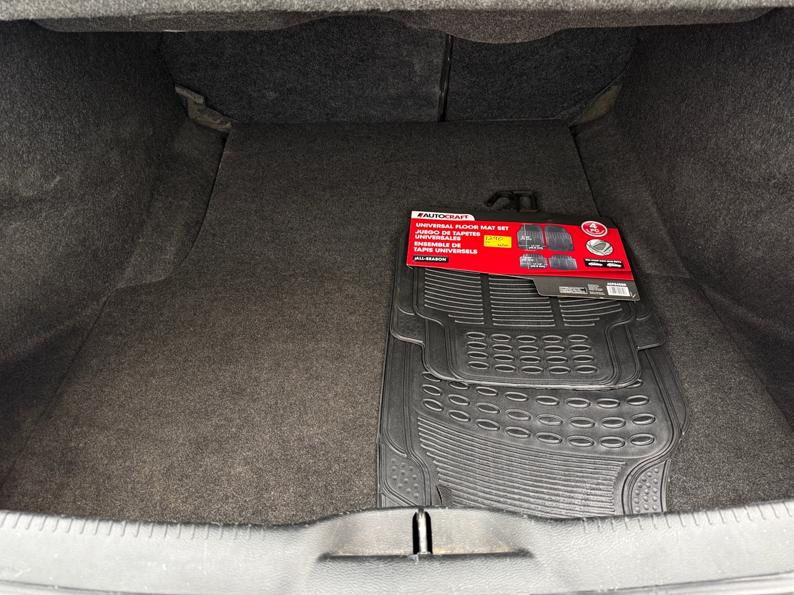 Thumbnail: 2018 Chrysler 300 - 6