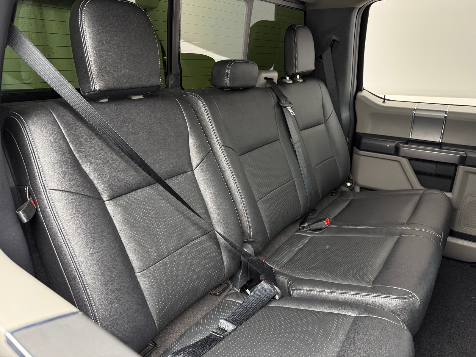 Thumbnail: 2022 Ford Econoline - 6