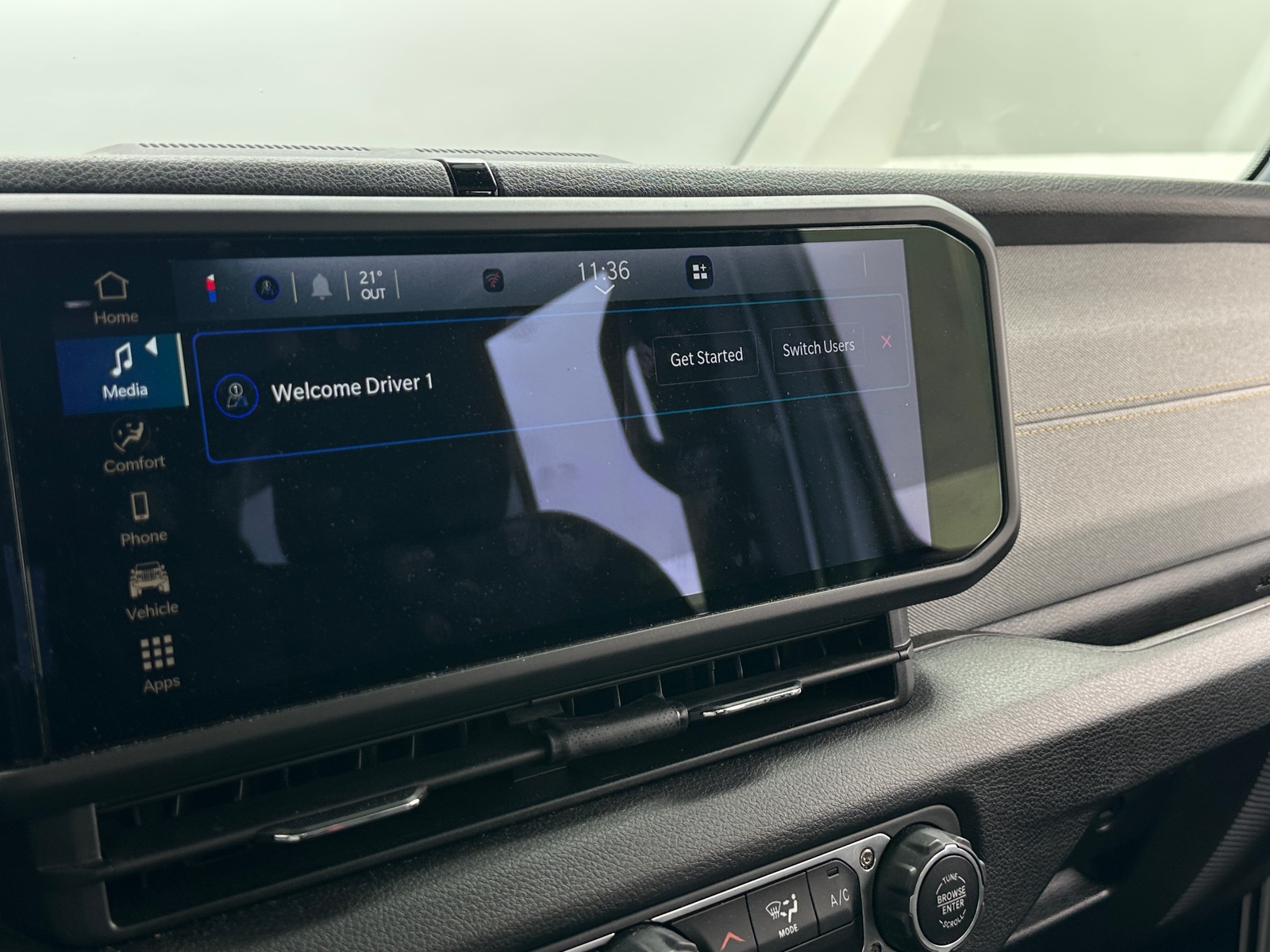 Thumbnail: 2025 Jeep Wrangler - 4