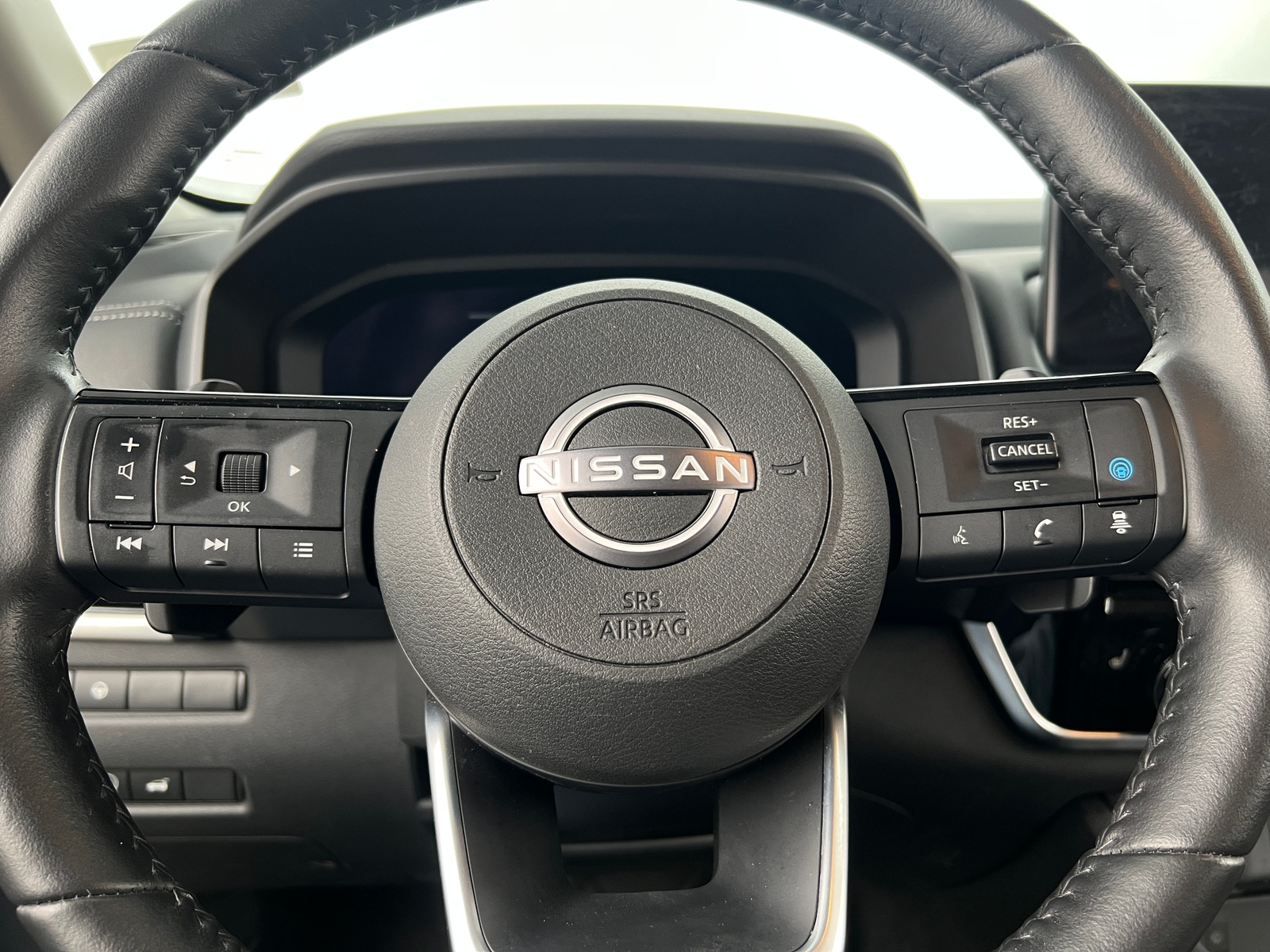 Thumbnail: 2024 Nissan Rogue - 4