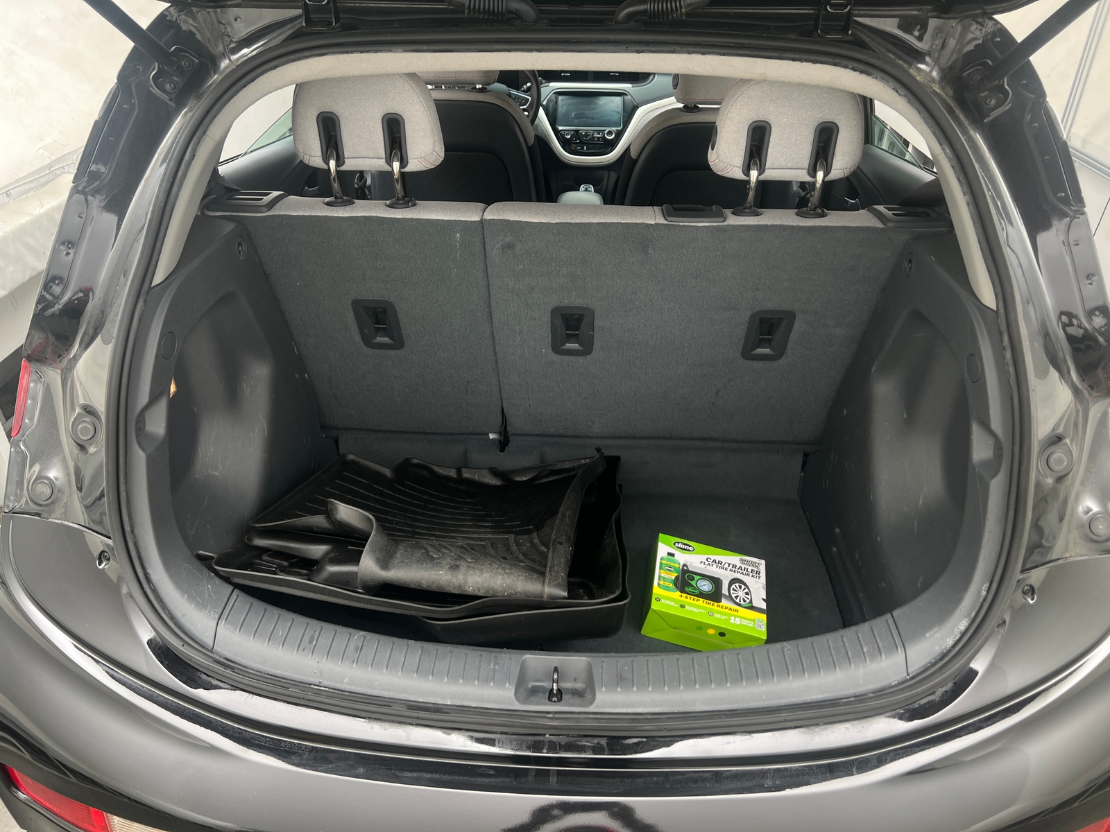 Thumbnail: 2017 Chevrolet Bolt EV - 7