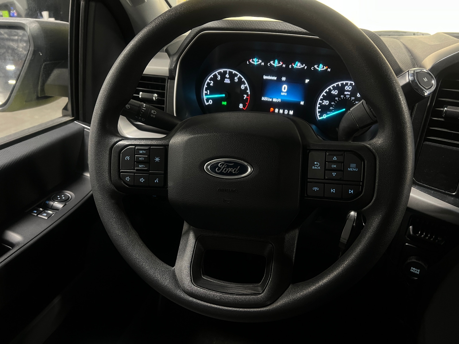 Thumbnail: 2022 Ford Econoline - 5