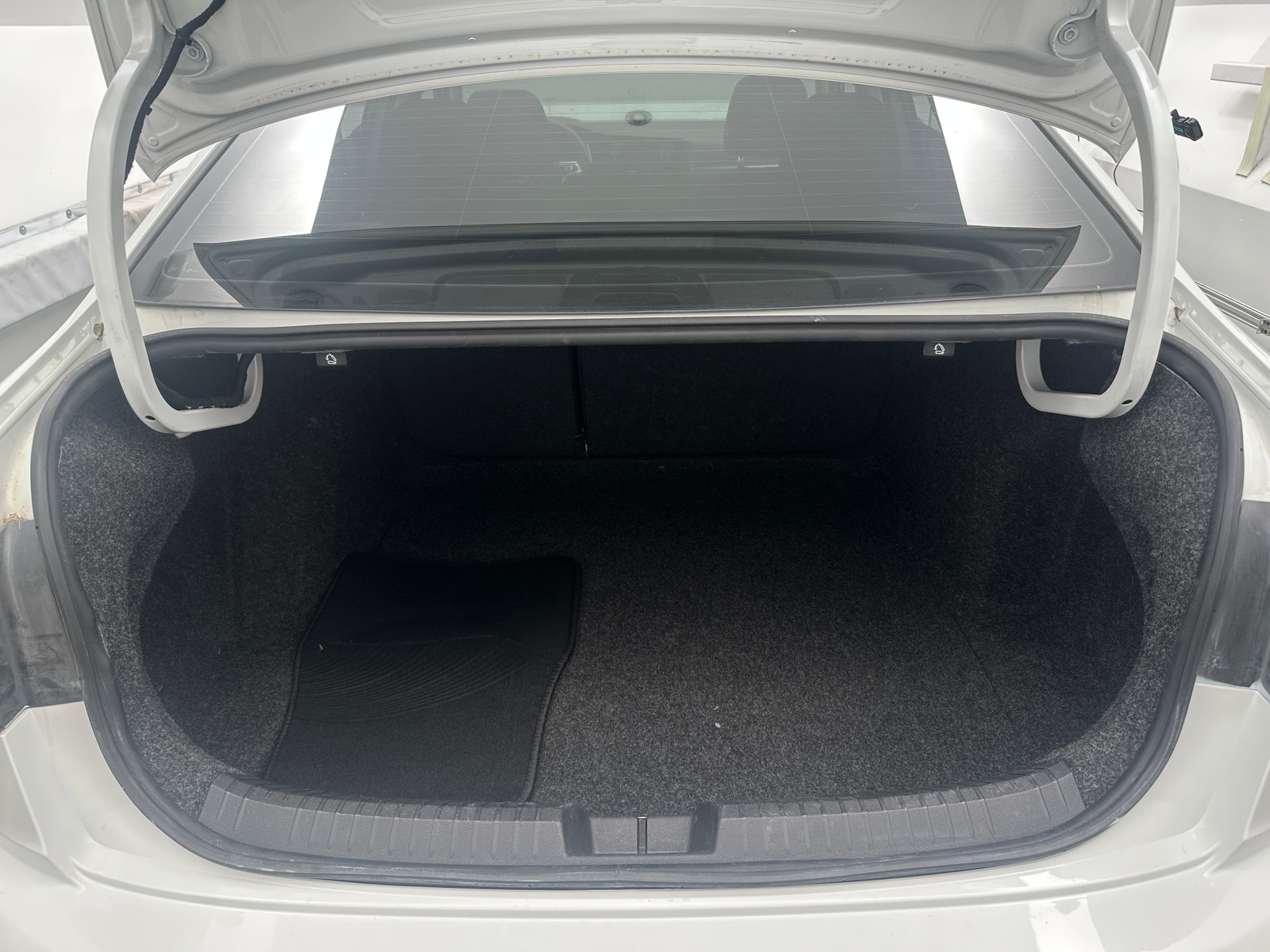 Thumbnail: 2019 Volkswagen Jetta - 7