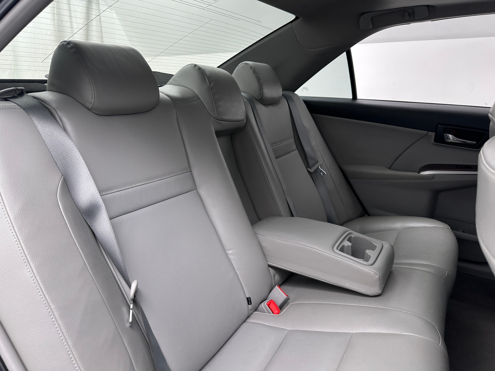 Thumbnail: 2012 Toyota Camry - 6