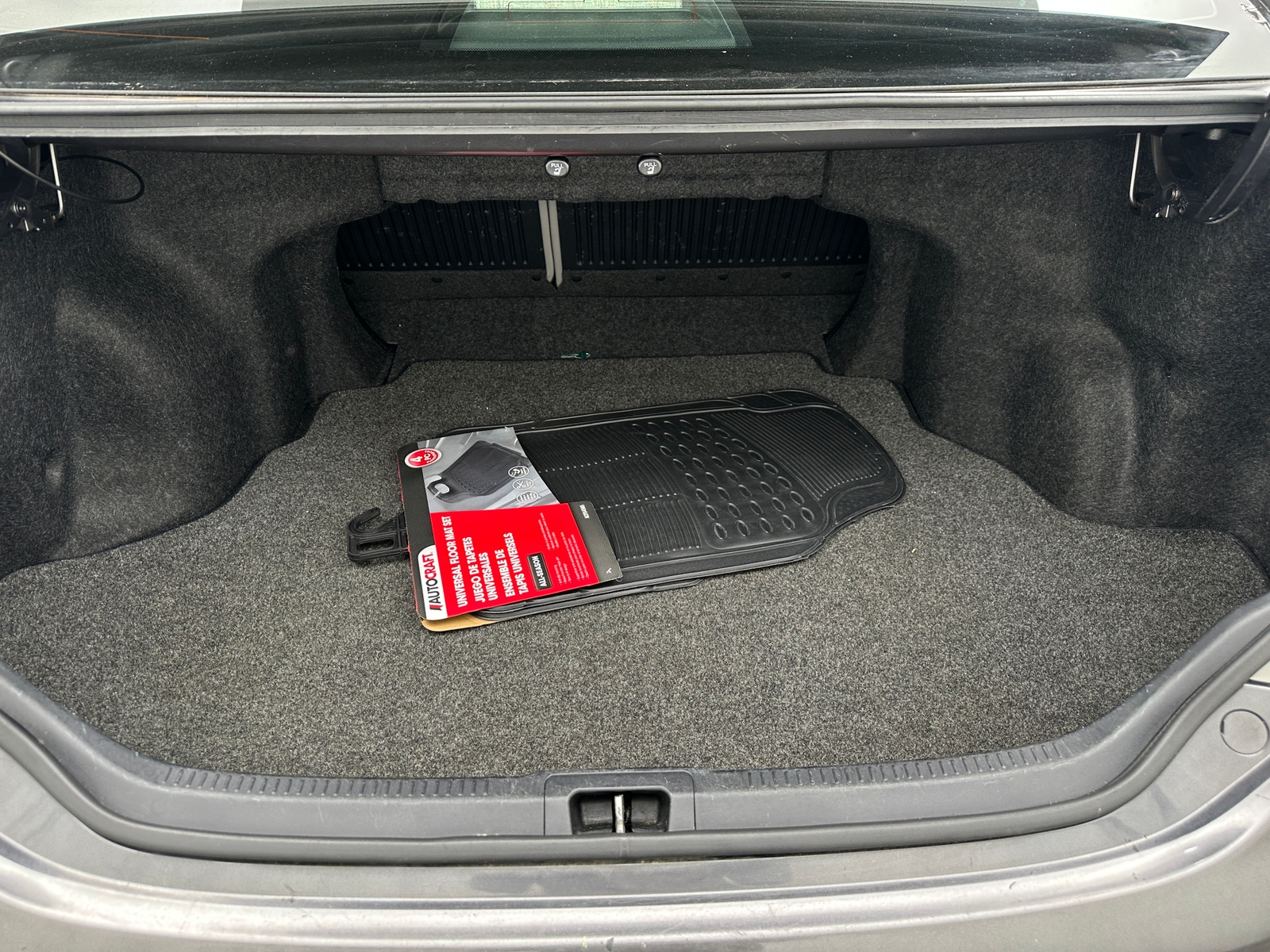 Thumbnail: 2012 Toyota Camry - 7