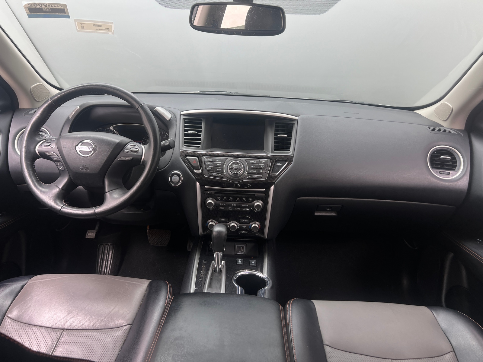 Thumbnail: 2020 Nissan Pathfinder - 2