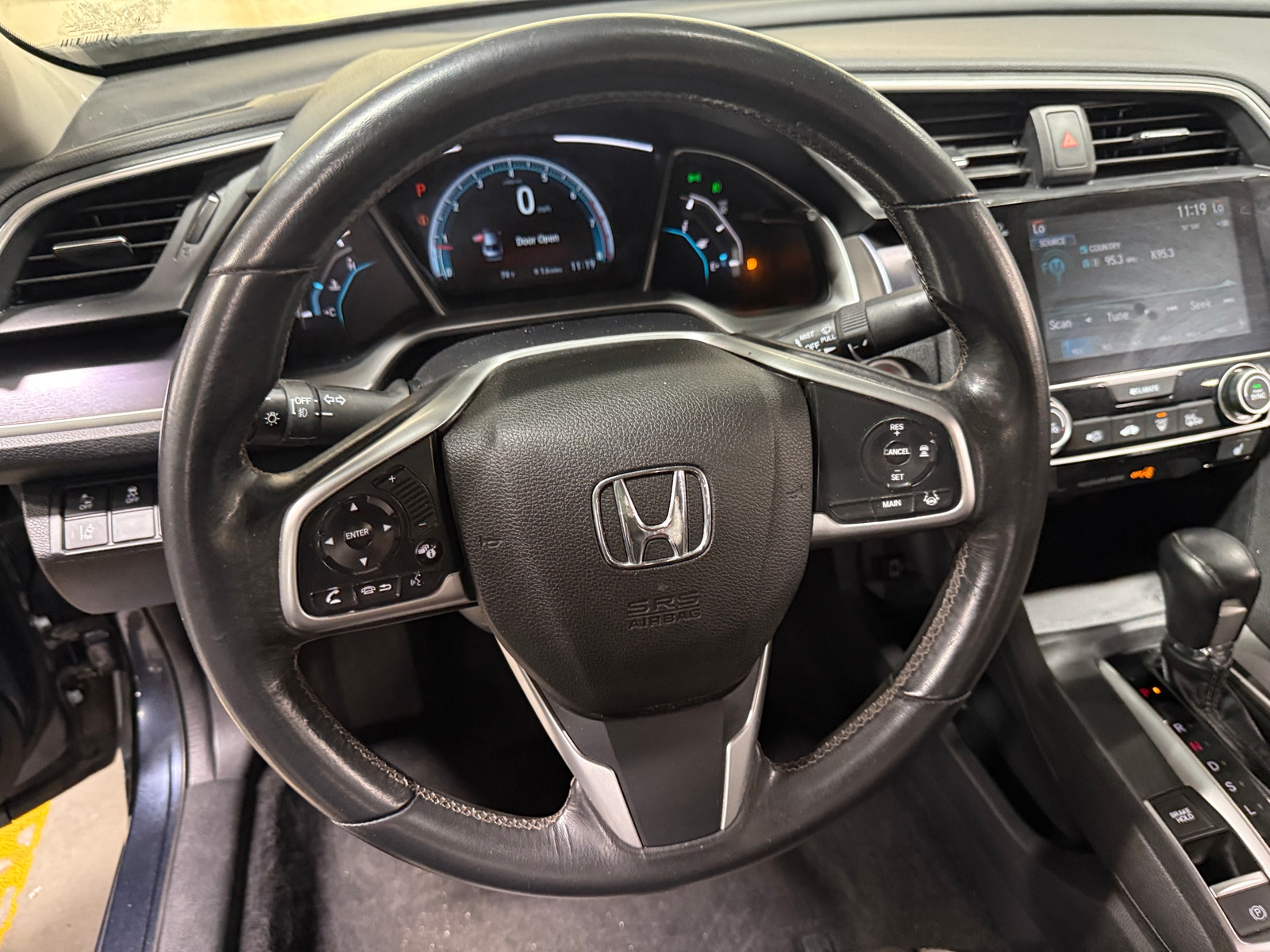 Thumbnail: 2017 Honda Civic - 4