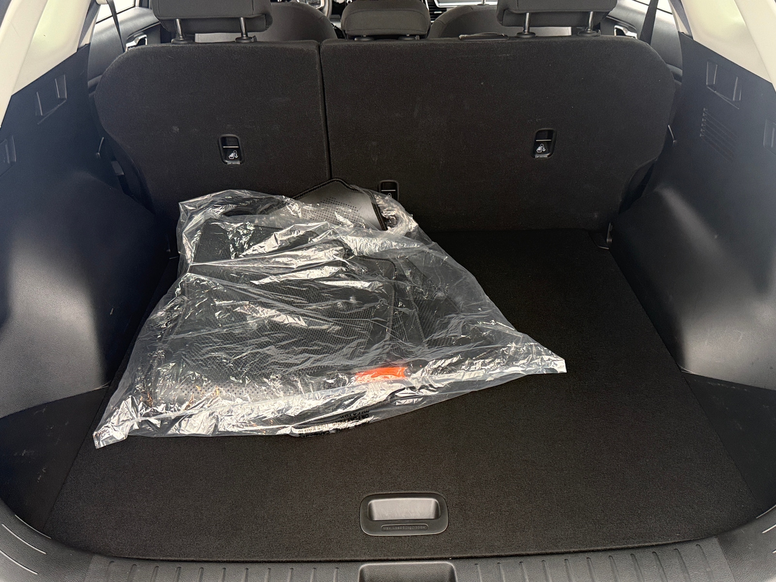 Thumbnail: 2023 Kia Sportage - 7