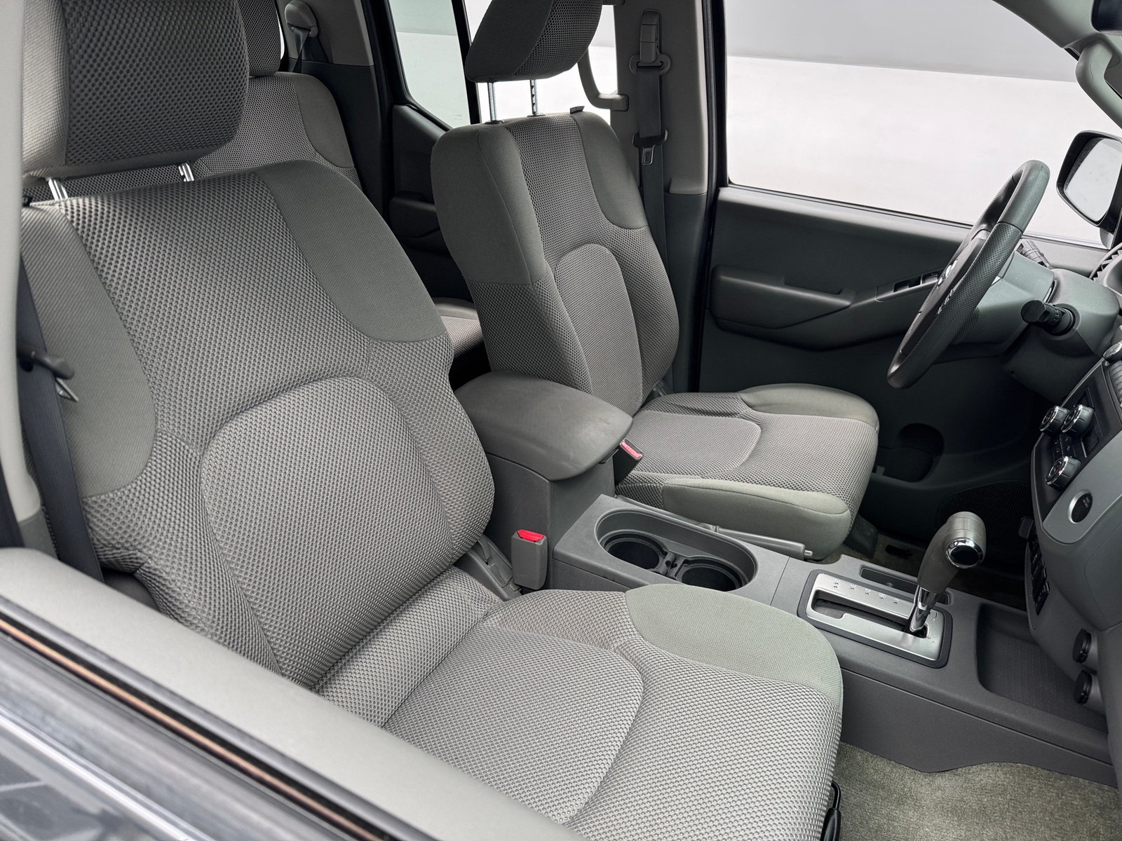 Thumbnail: 2014 Nissan Frontier - 2