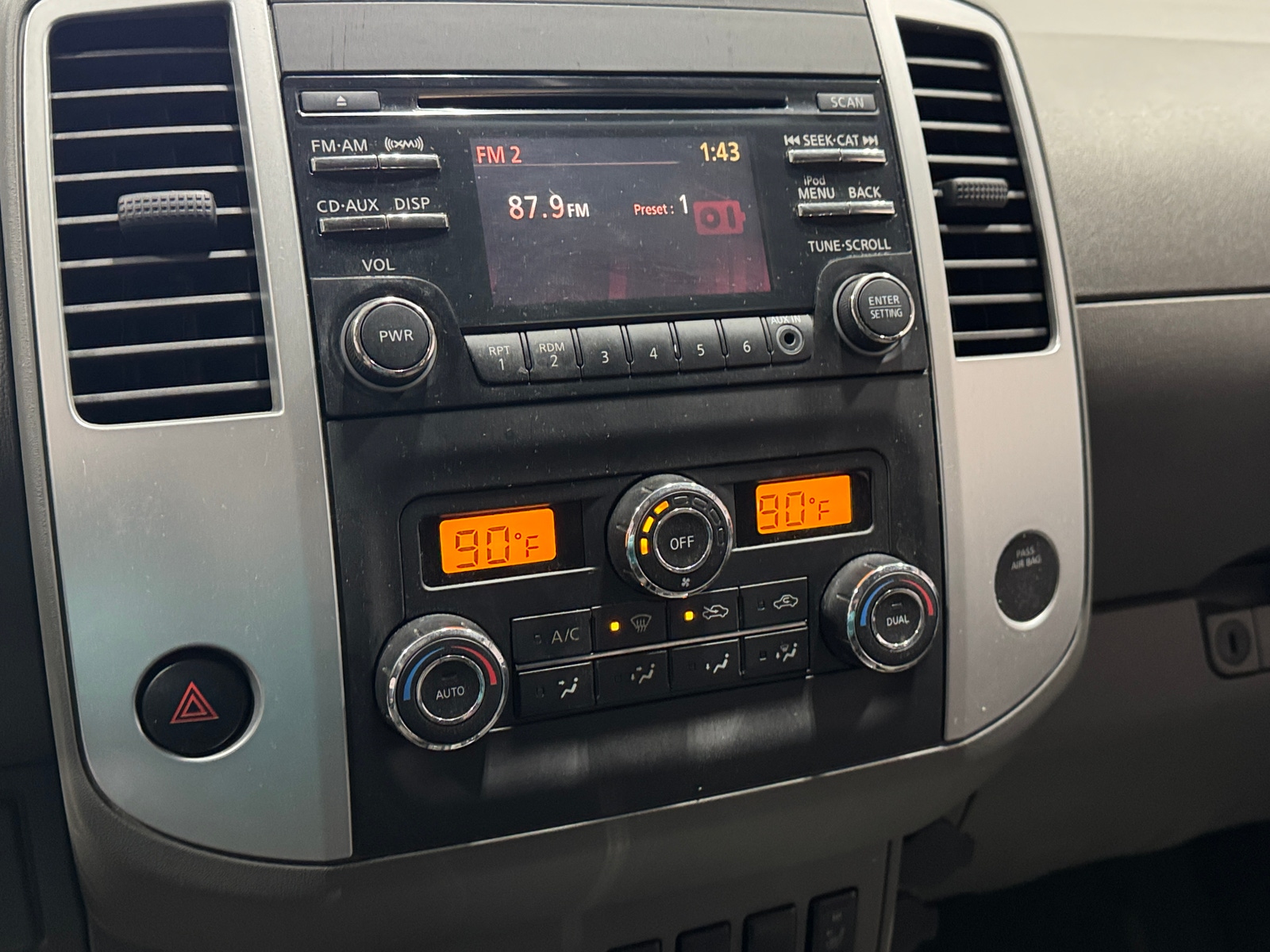 Thumbnail: 2014 Nissan Frontier - 4