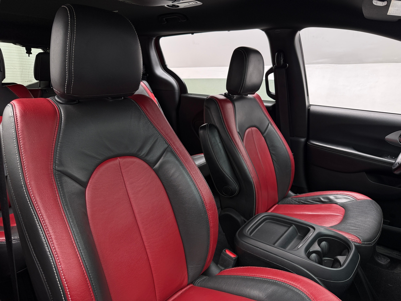 Thumbnail: 2021 Chrysler Pacifica - 2