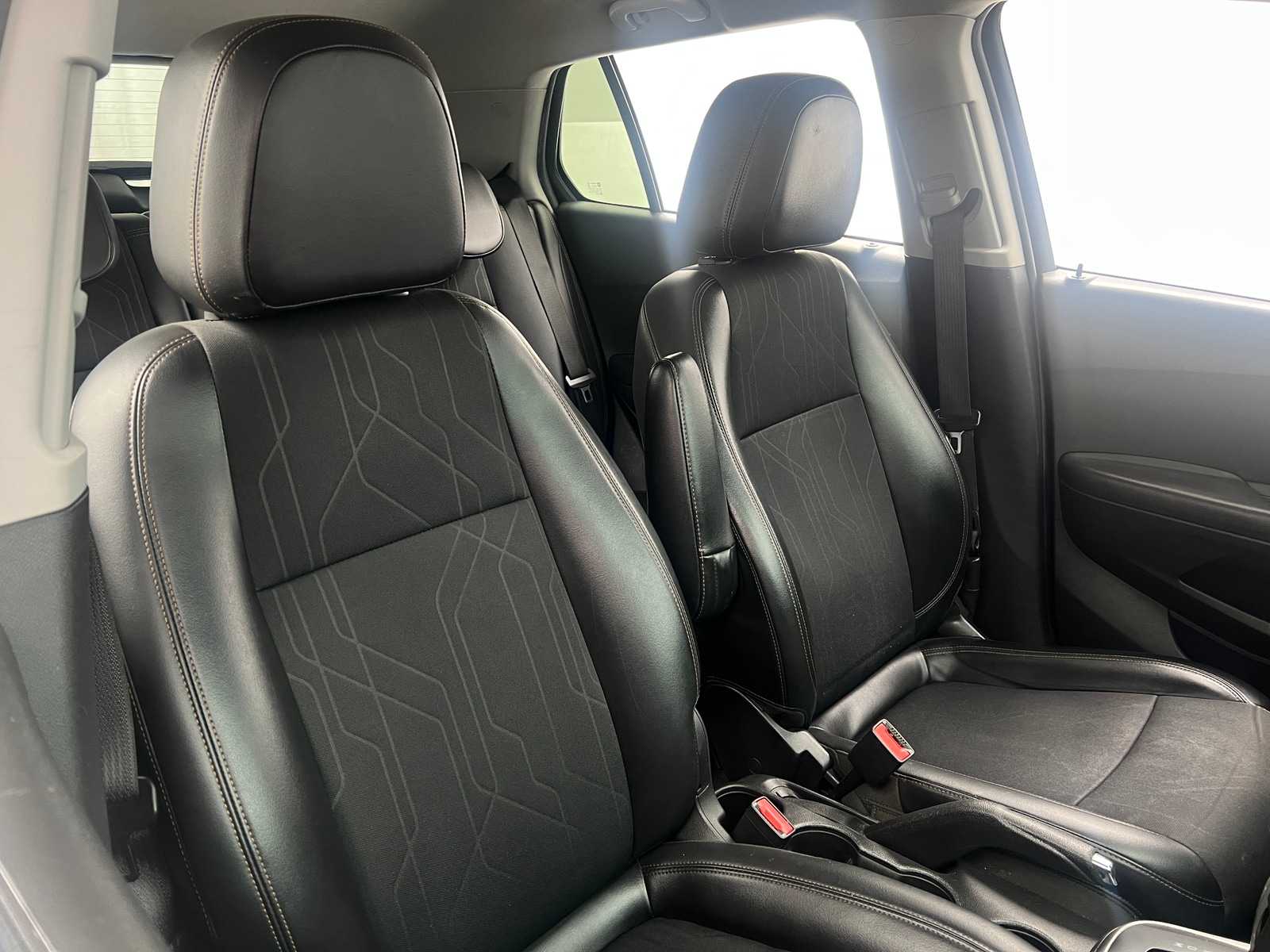 Thumbnail: 2019 Chevrolet Trax - 2