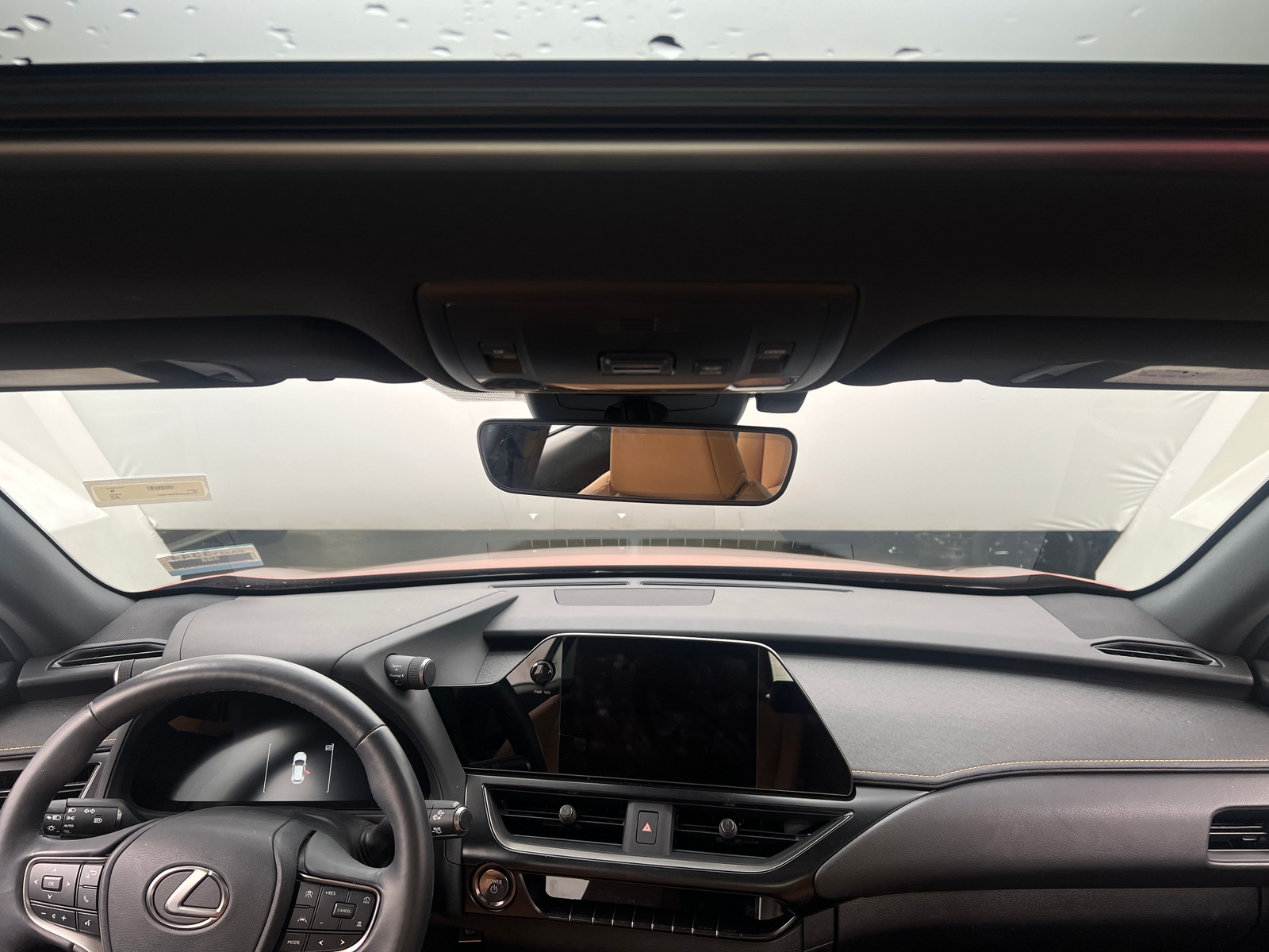 Thumbnail: 2025 Lexus UX - 2