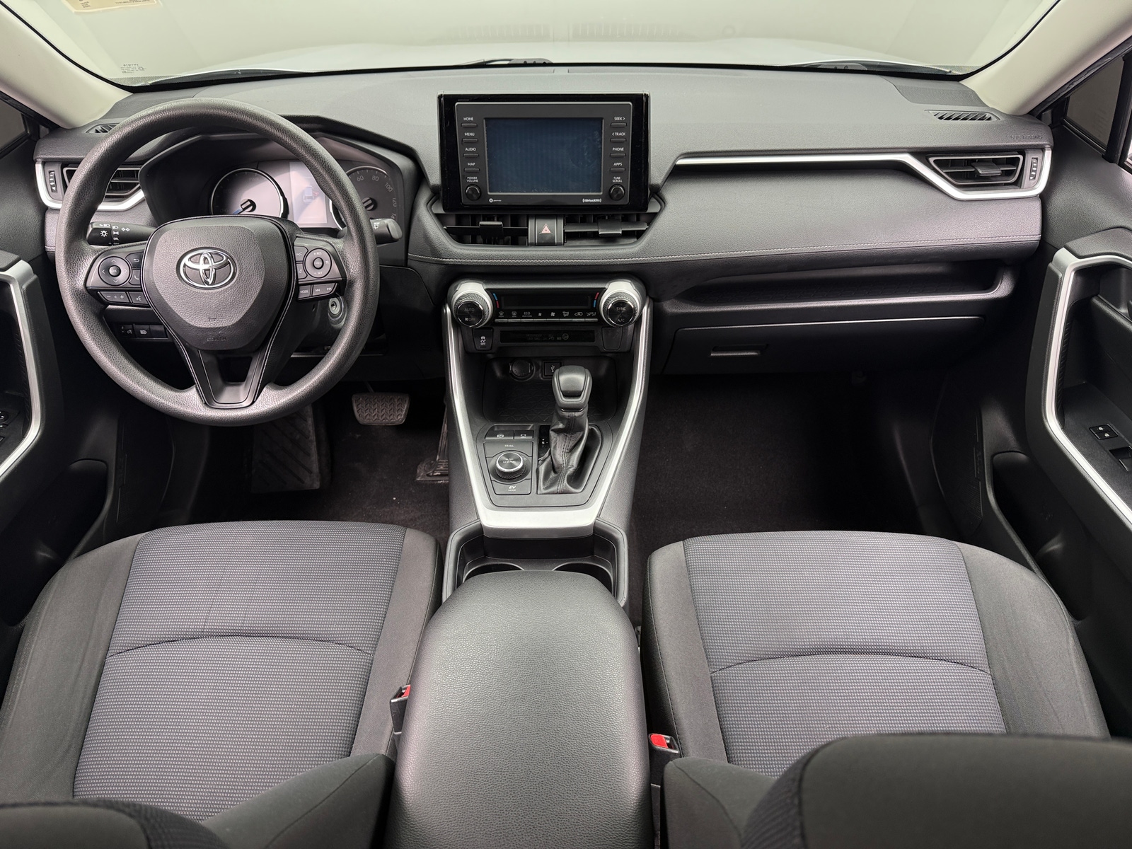 Thumbnail: 2020 Toyota RAV4 - 3