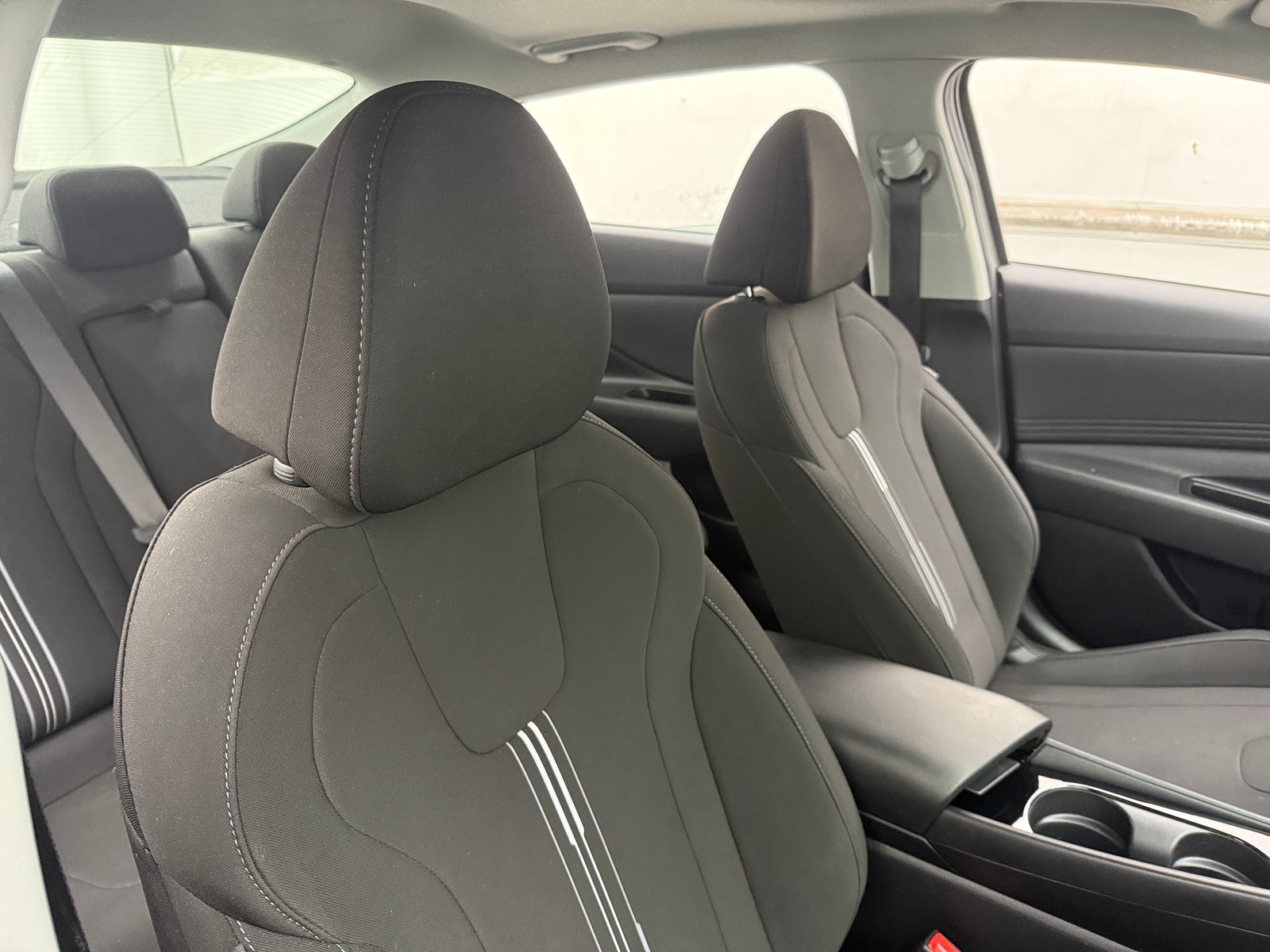 Thumbnail: 2025 Hyundai Elantra - 2