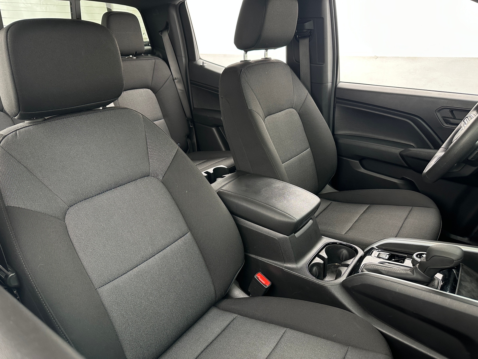 Thumbnail: 2024 Chevrolet Colorado - 2