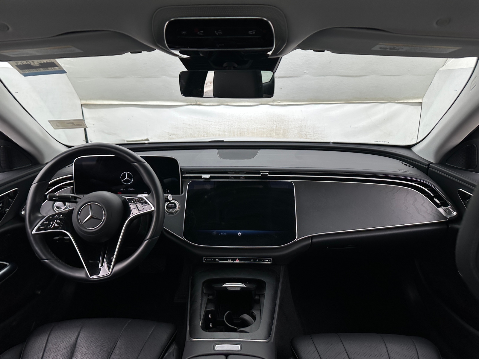 Thumbnail: 2025 Mercedes-Benz E-Class - 2