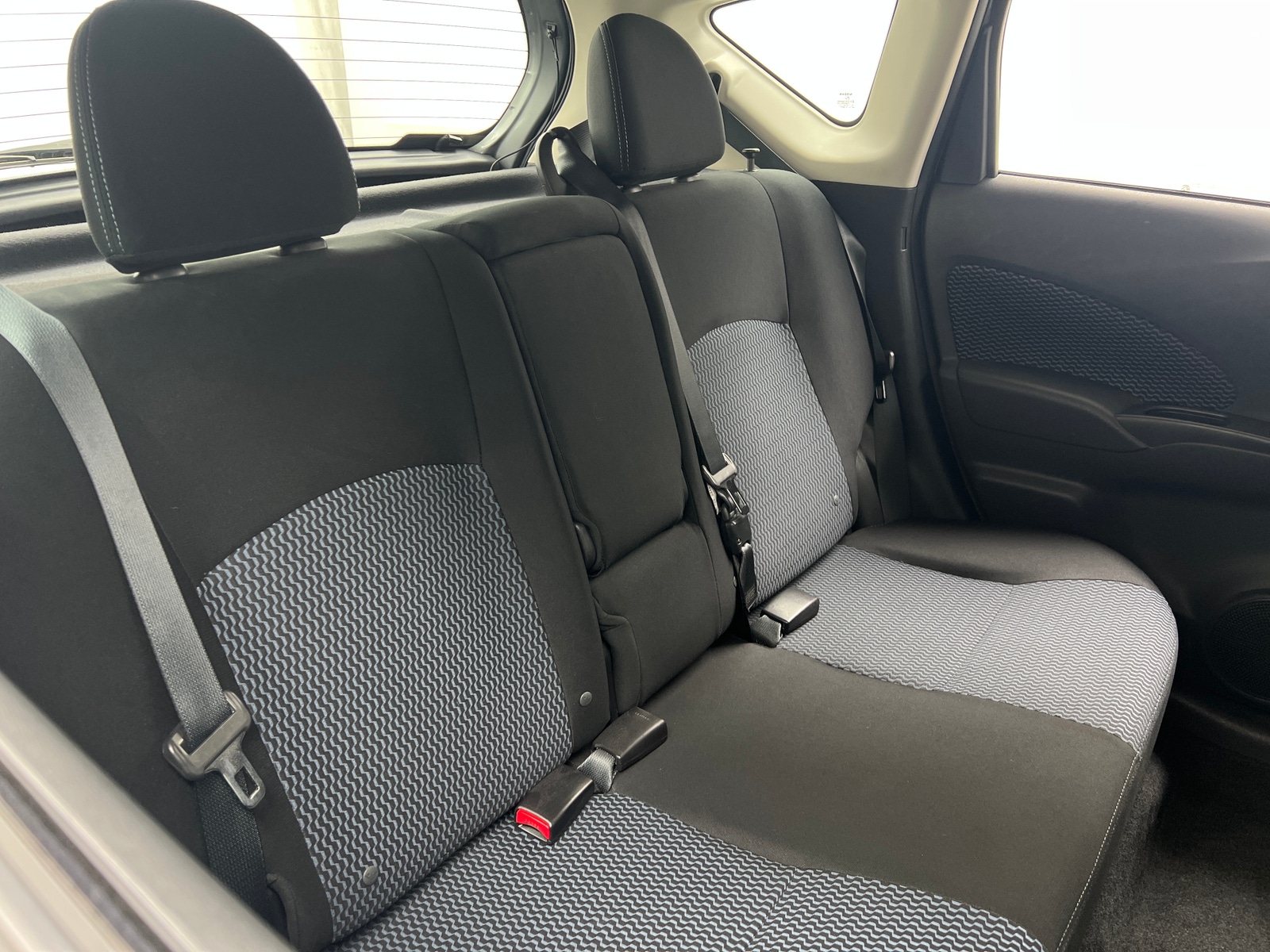 Thumbnail: 2015 Nissan Versa - 6