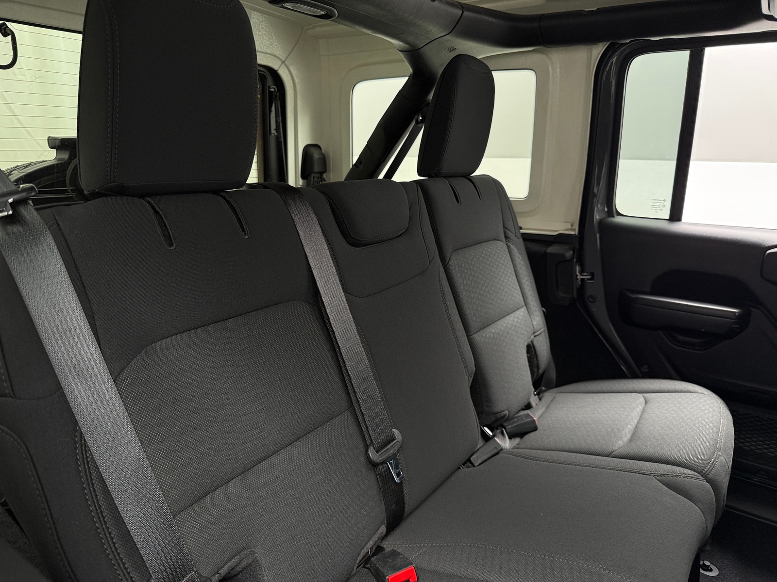 Thumbnail: 2020 Jeep Wrangler - 6